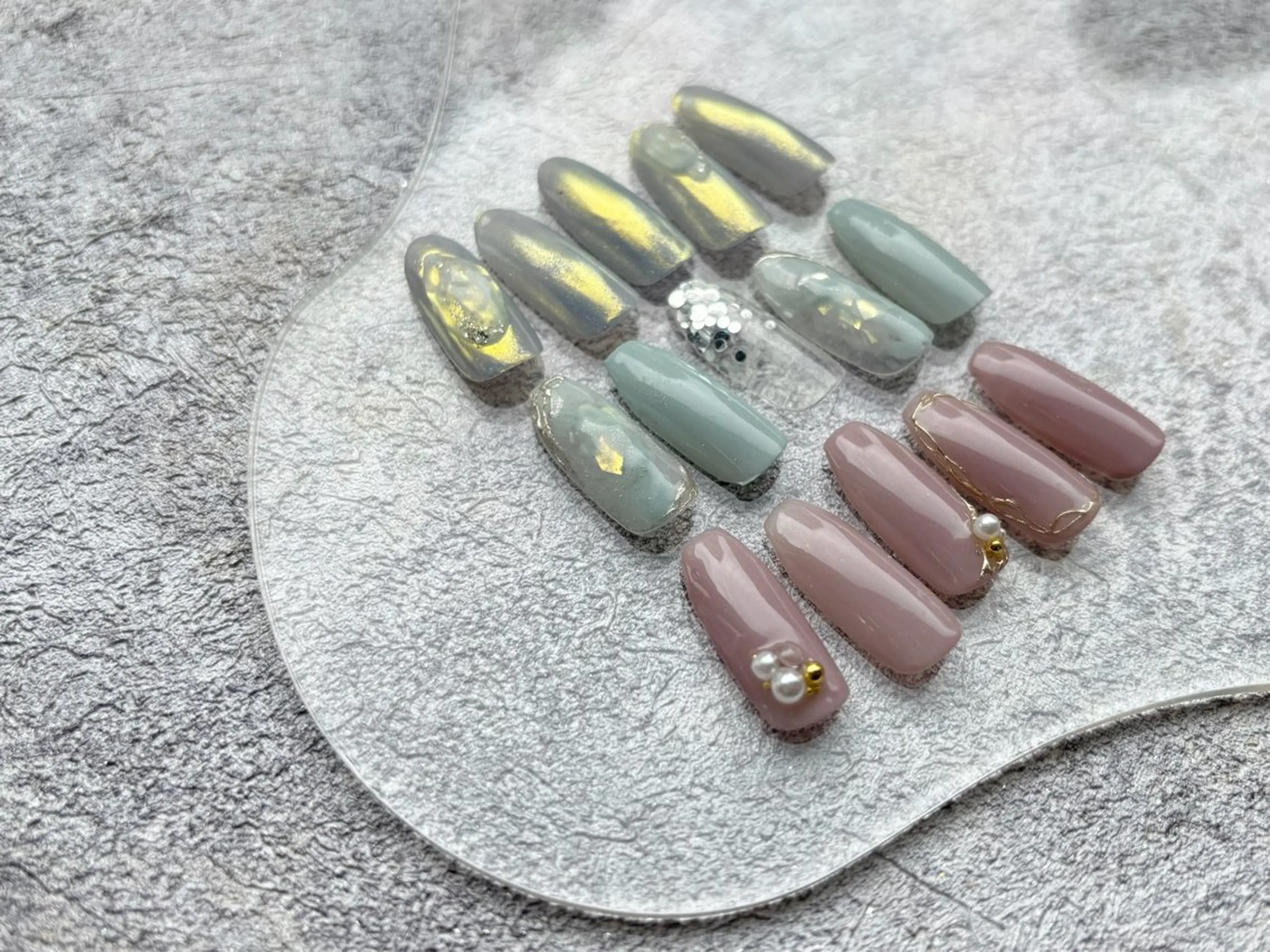 【ご新規様】（オフ・ケア込み）ハンド サンプルから選ぶシンプルコース ☁️🍭💕の写真