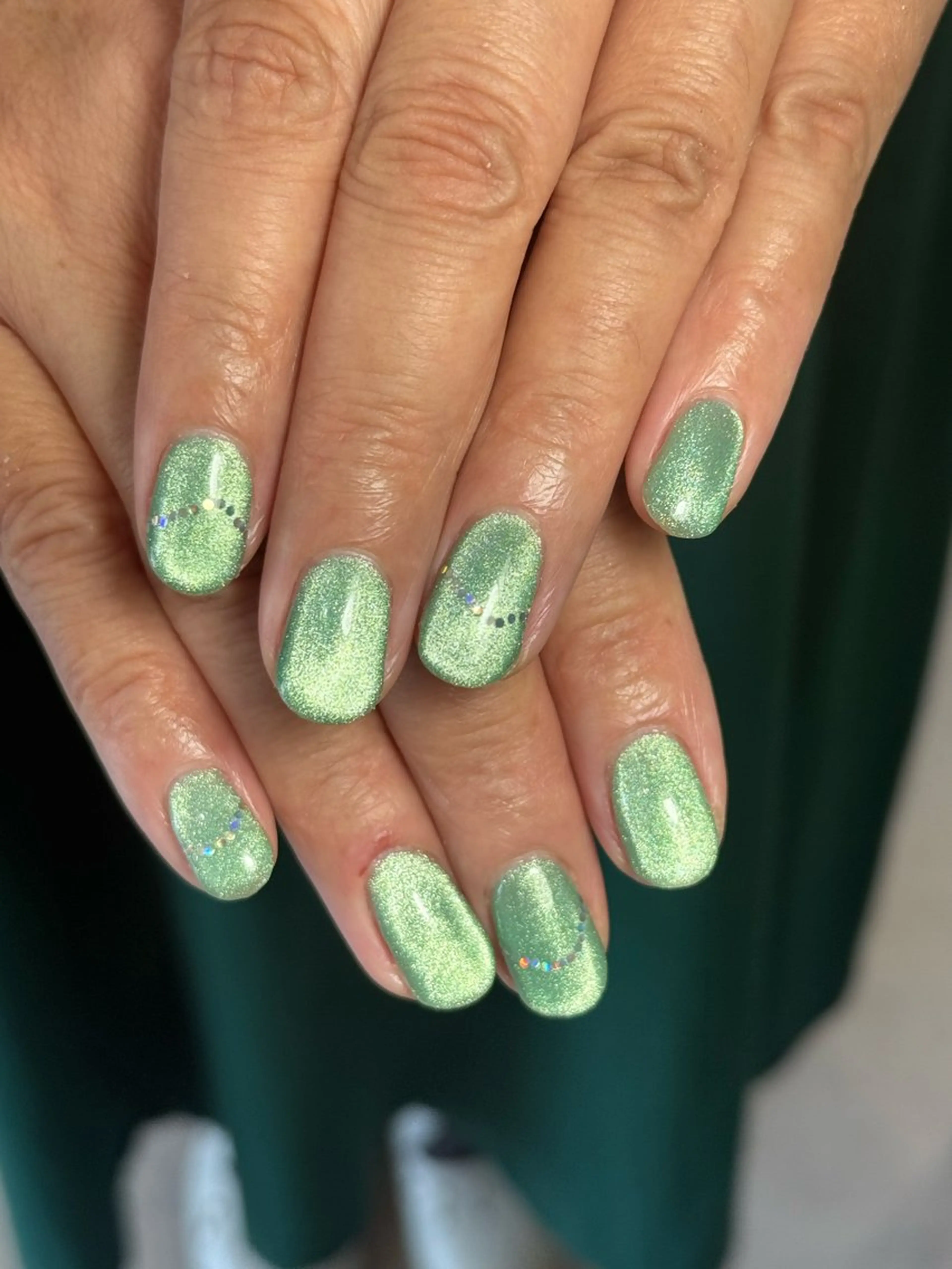 ネイル neouv所属・NEOUV_ mikuのネイルデザイン