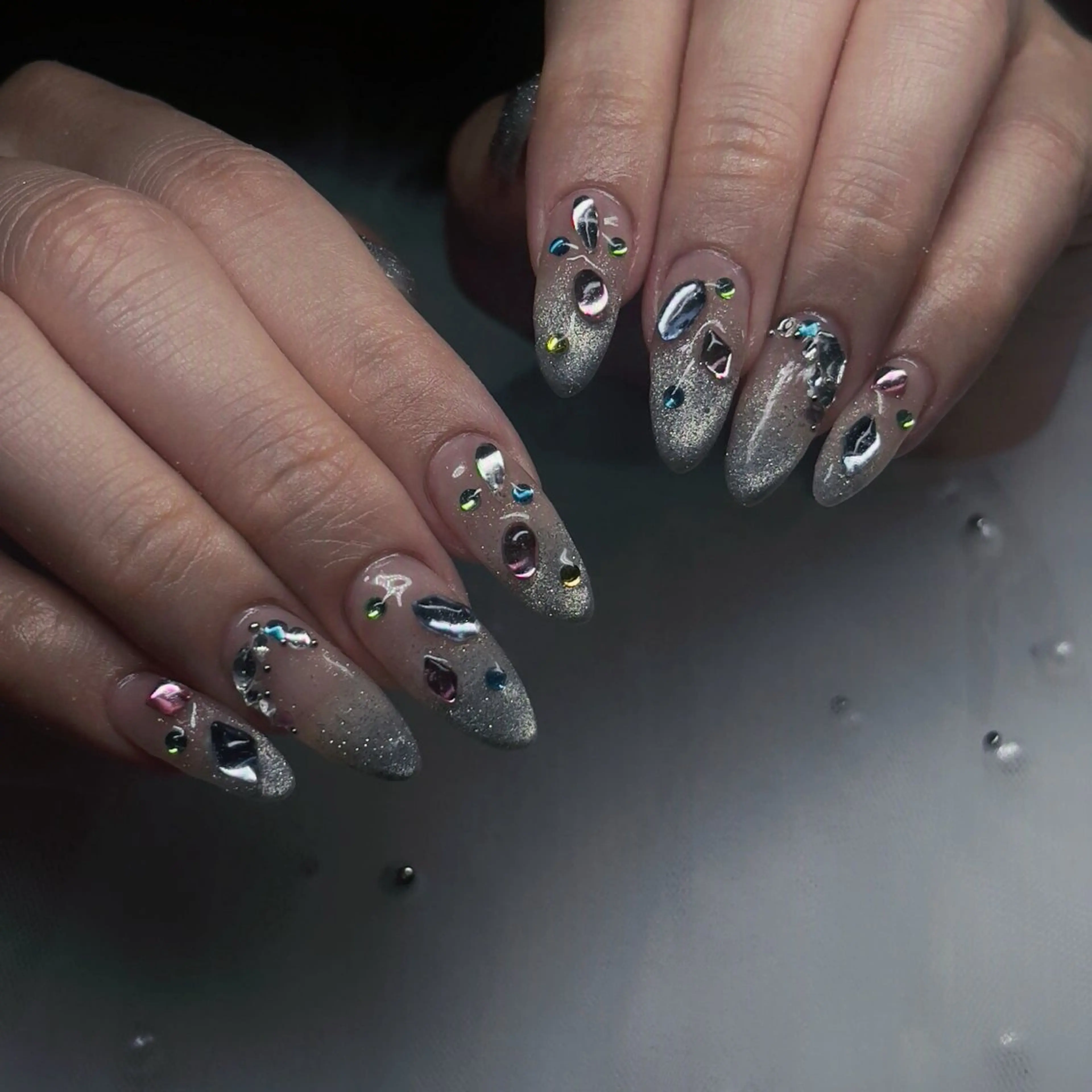 ネイル アートネイル 長さ出し フレンチネイル ジェルネイル グラデーション ハンドネイル NAILS BAR SHINJUKUのネイルデザイン