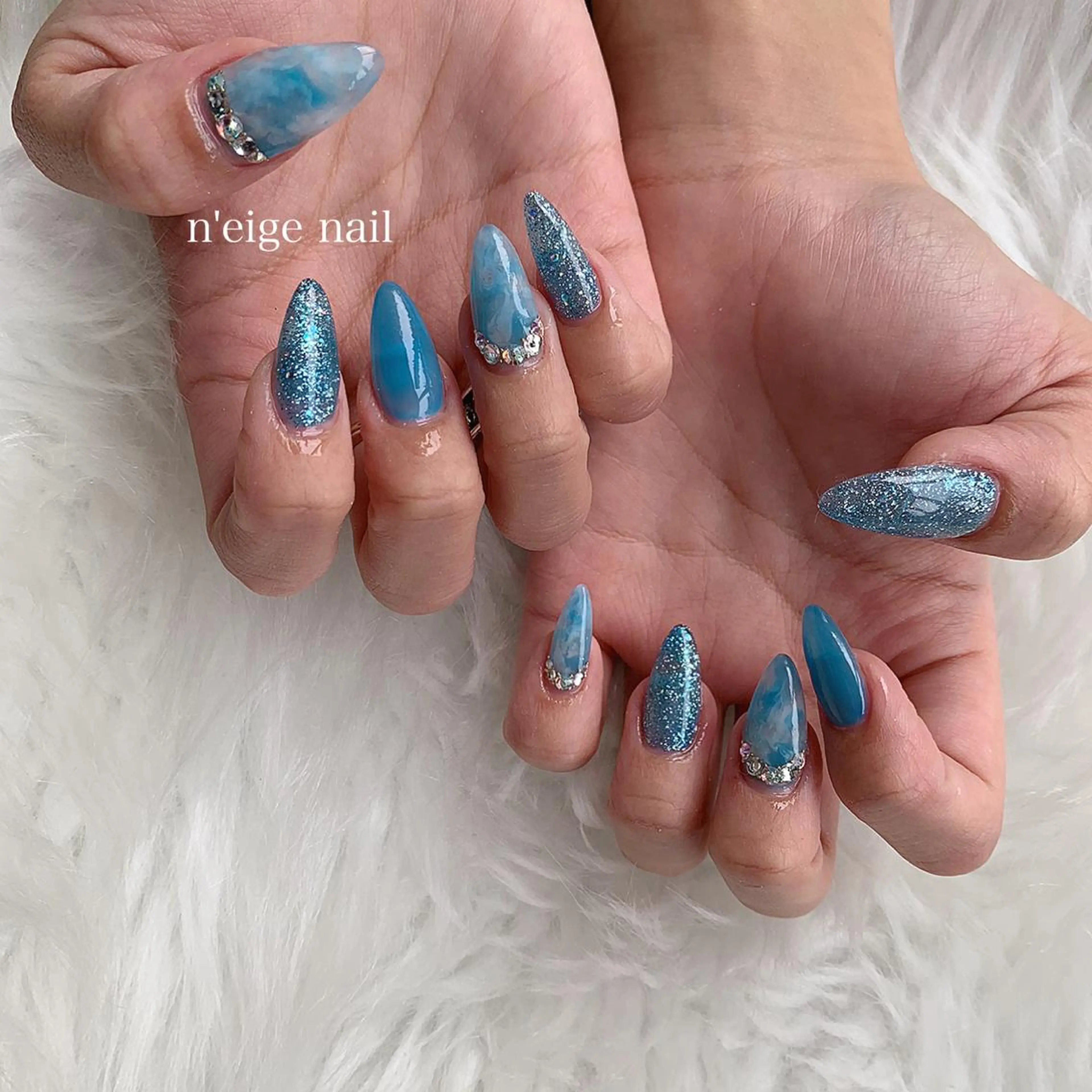 ネイル アニマル柄 アートネイル キラキラネイル ニュアンスネイル 夏ネイル n'eige nail所属・大谷 綾香のネイルデザイン