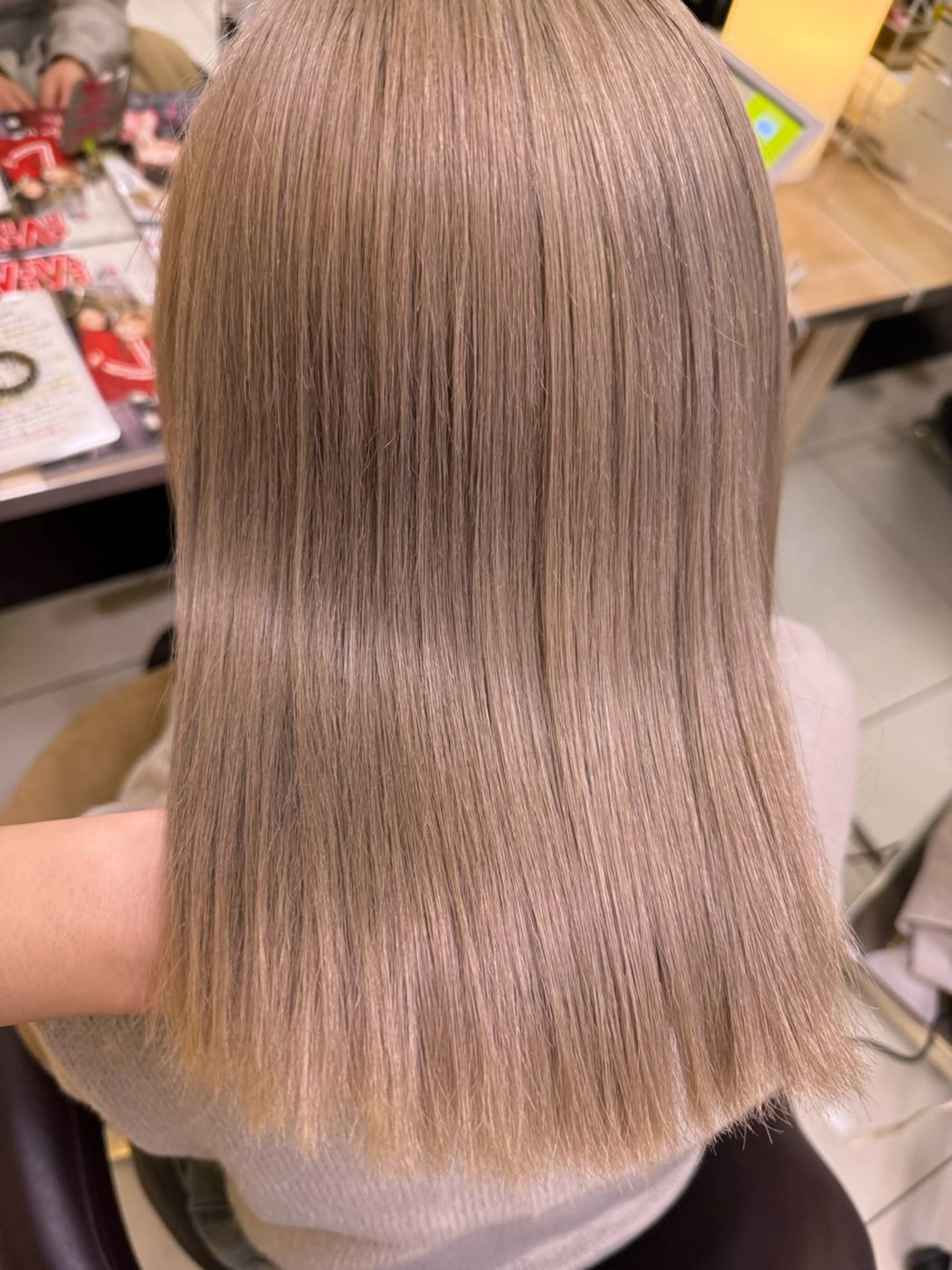 セミロング トリートメント SANA/ツヤカラー /カット大船のヘアスタイル