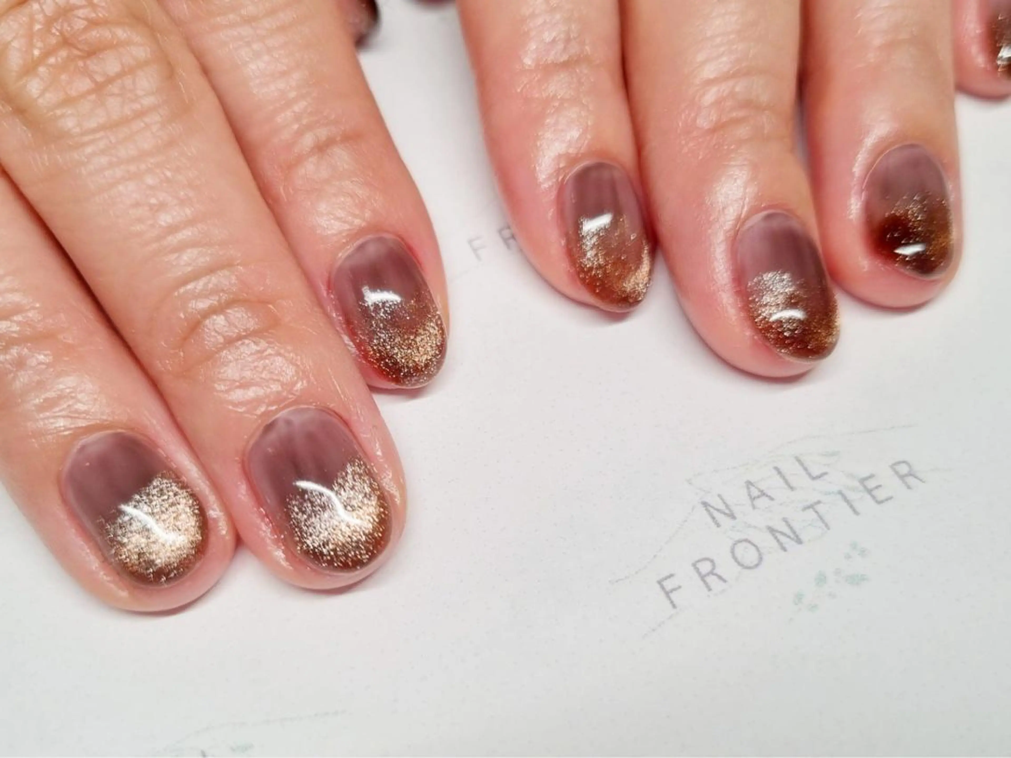 ネイル ジェルネイル マグネットネイル ニュアンスネイル ワンカラーネイル パラジェル 吉祥寺🌟 ネイルフロンティアのネイルデザイン