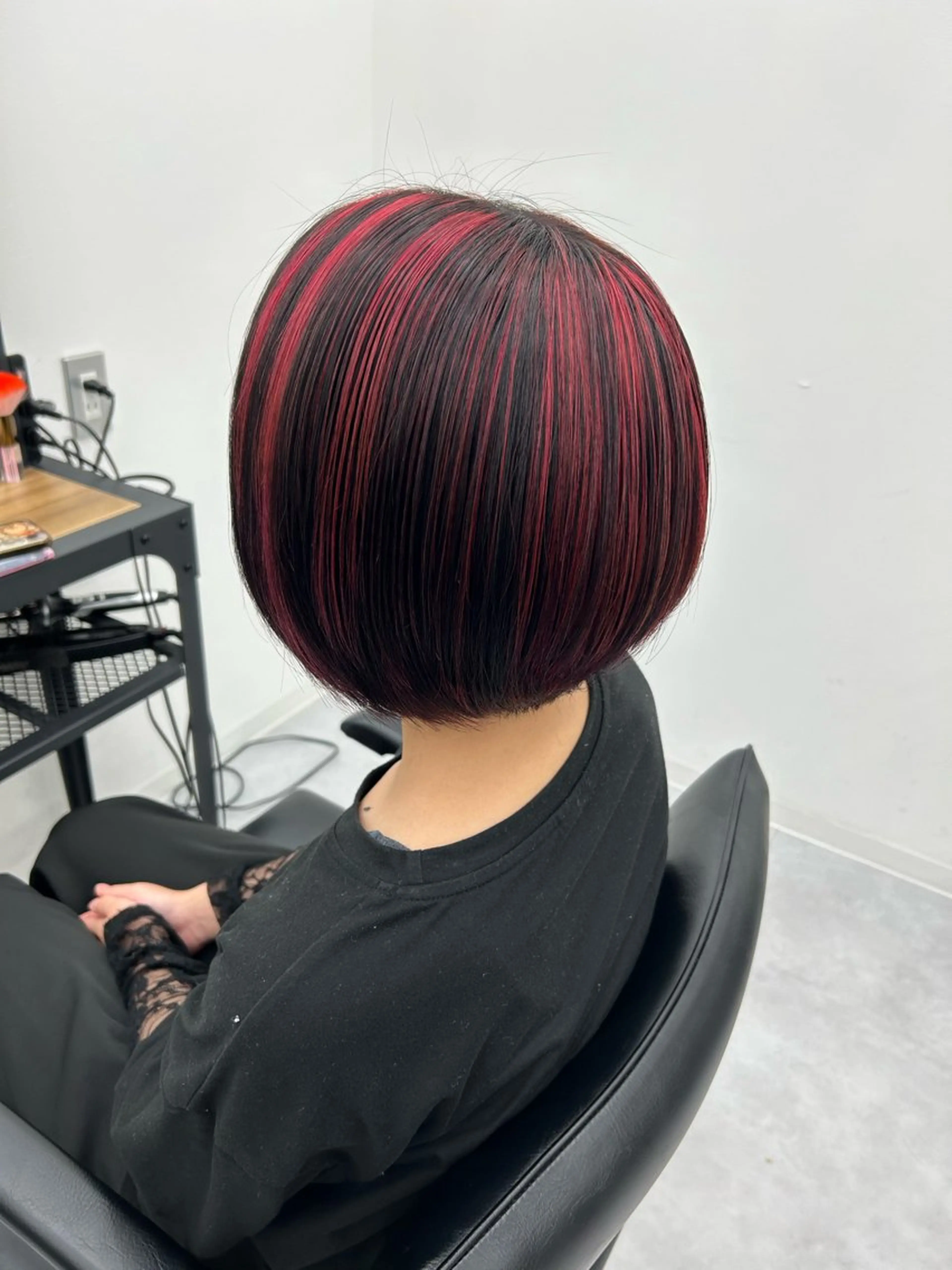 ショート カラー レイヤー ハイトーン 暖色⭐︎KANAKOのヘアスタイル