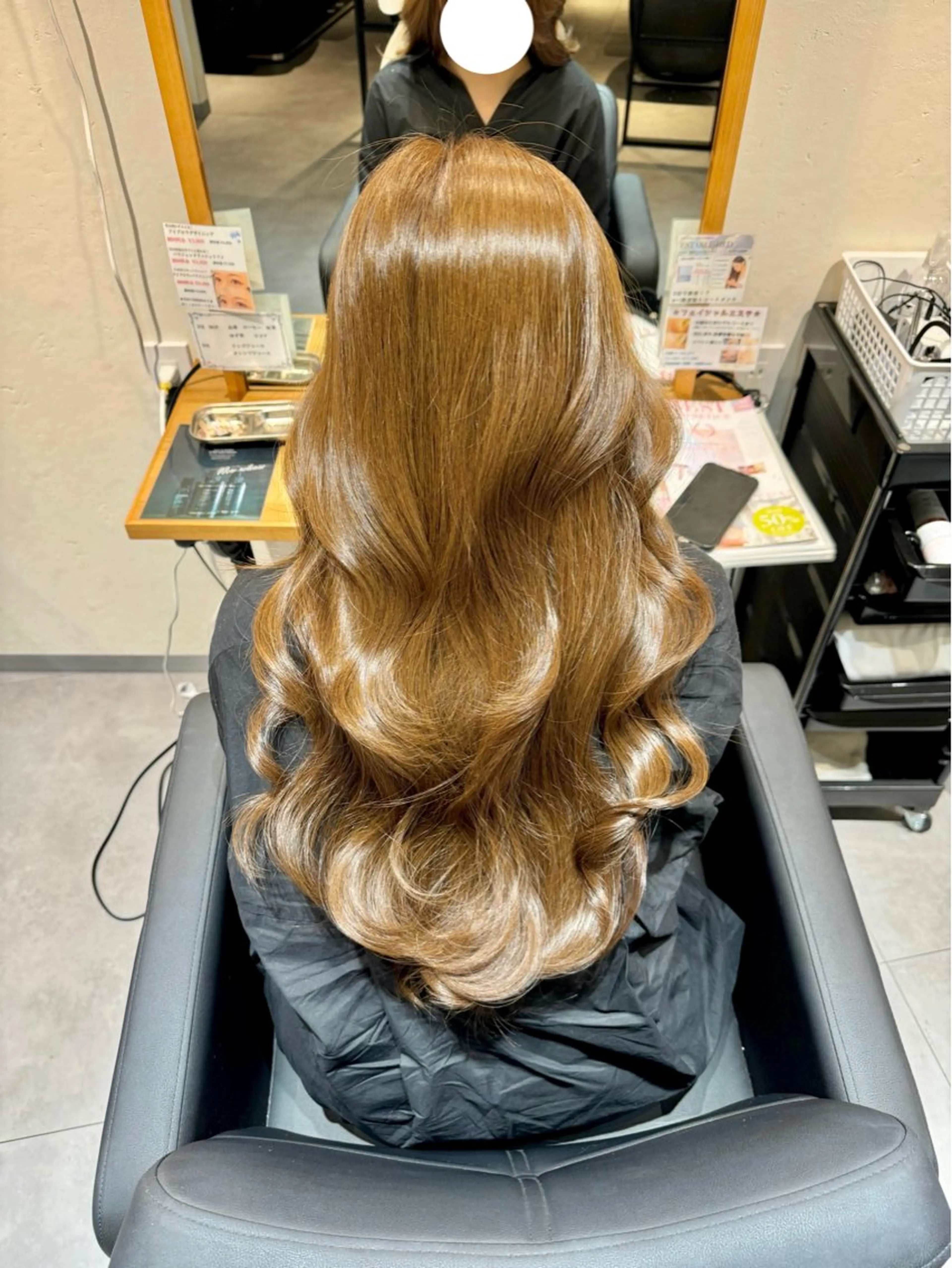 ロング カラー ベージュカラー ブリーチ ダブルカラー ブリーチなしカラー Dears 香芝店所属・関 優希のヘアスタイル