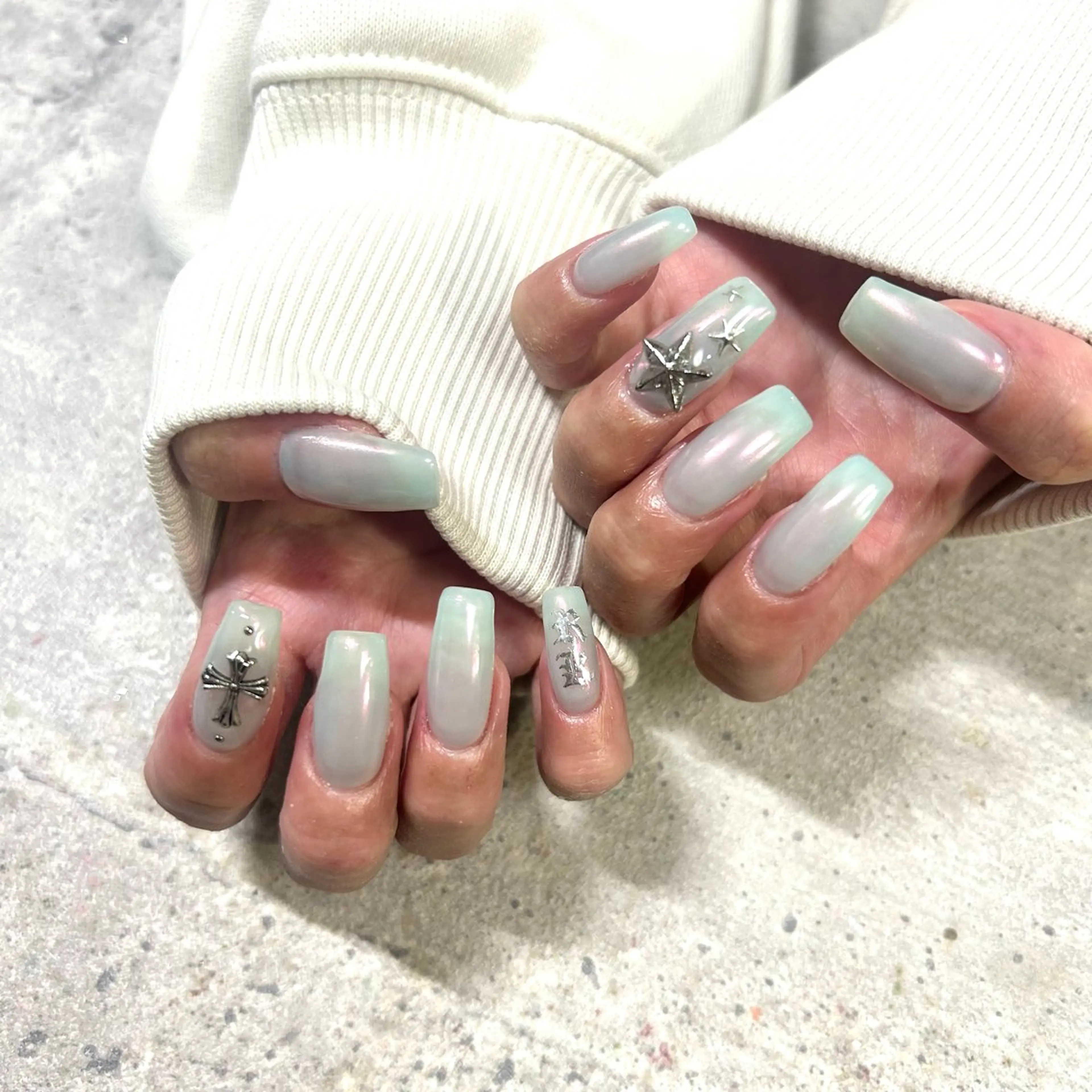 ネイル 今福鶴見ネイル 8(ｴｲﾄ)のネイルデザイン