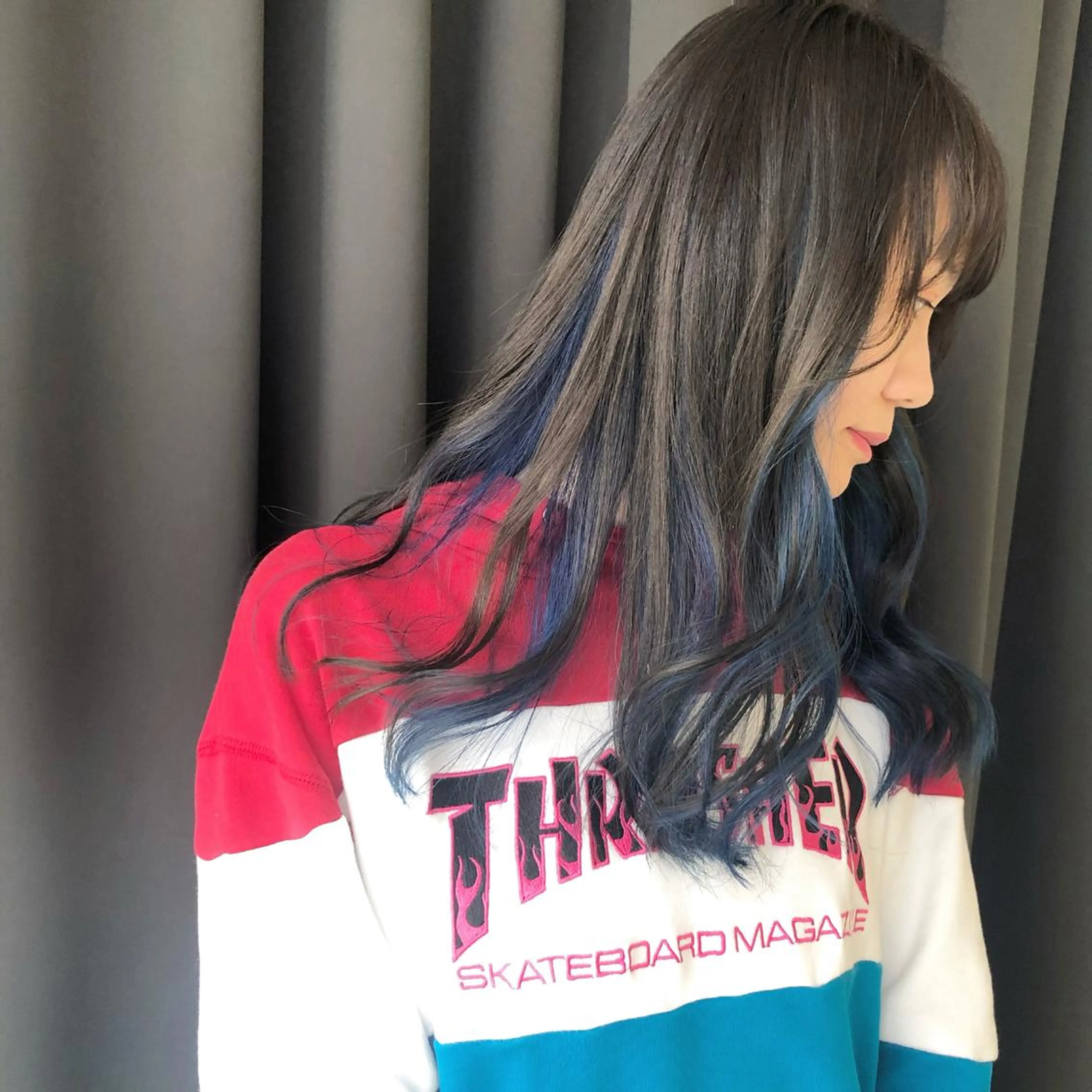 ロング カラー ブルーカラー インナーカラー ネイビーカラー ORIKA 美容室のヘアスタイル