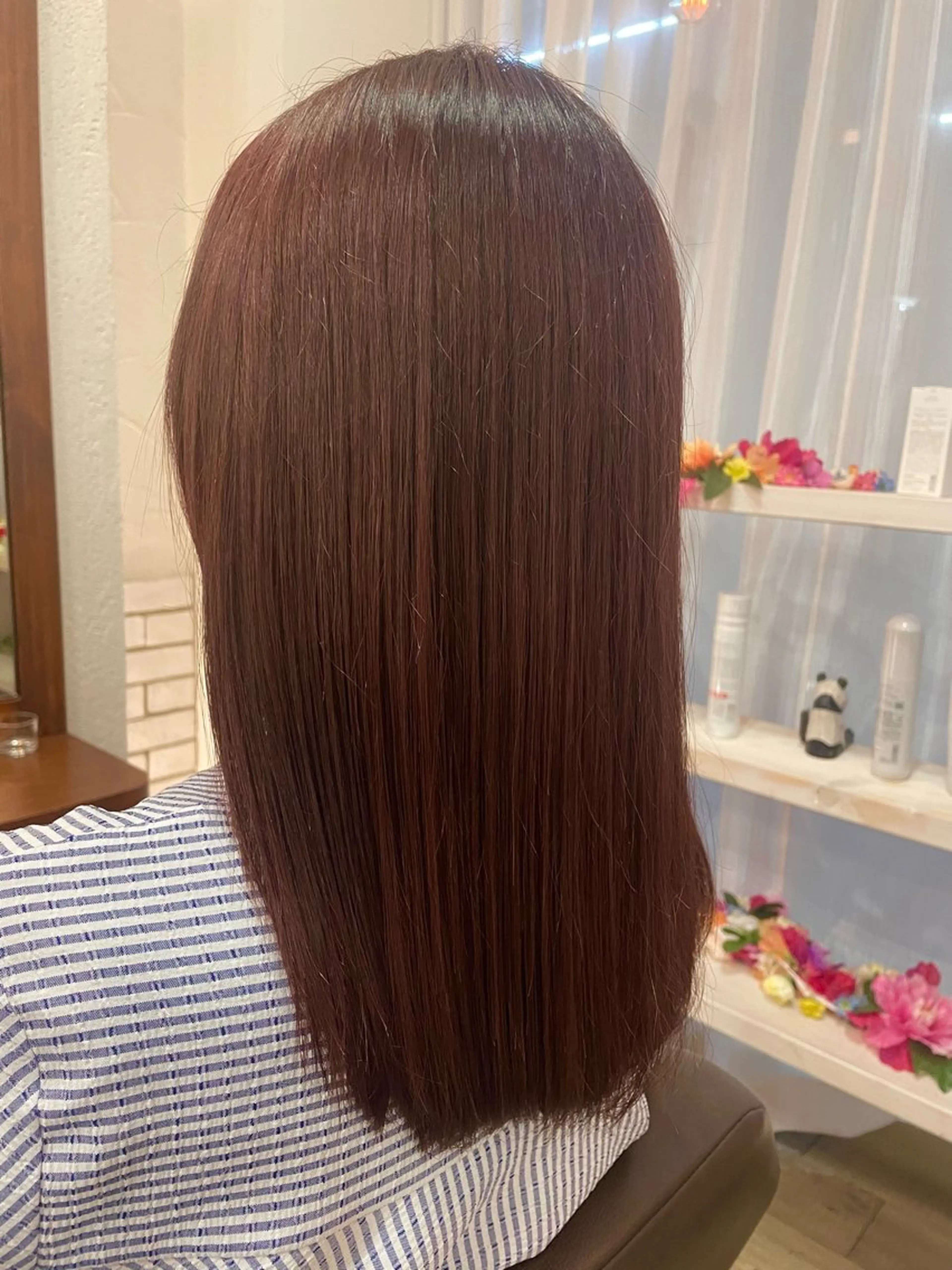 カラー カシス レッドカラー アオノハhair make所属・佐藤 涼のヘアスタイル