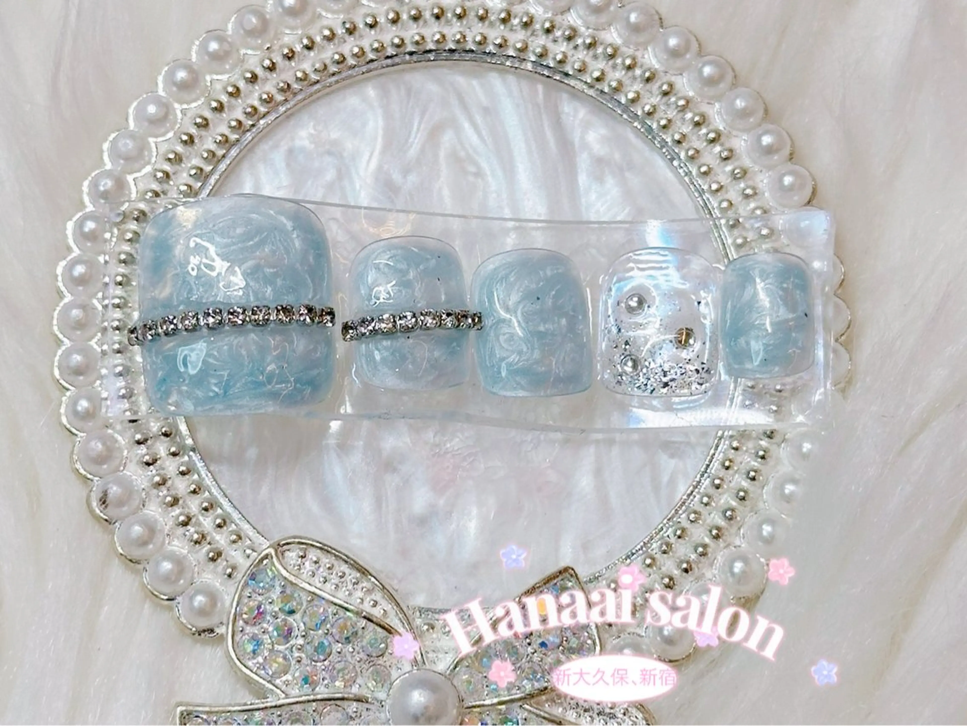 ショート フットネイル Hanaai Salon新宿店のネイルデザイン