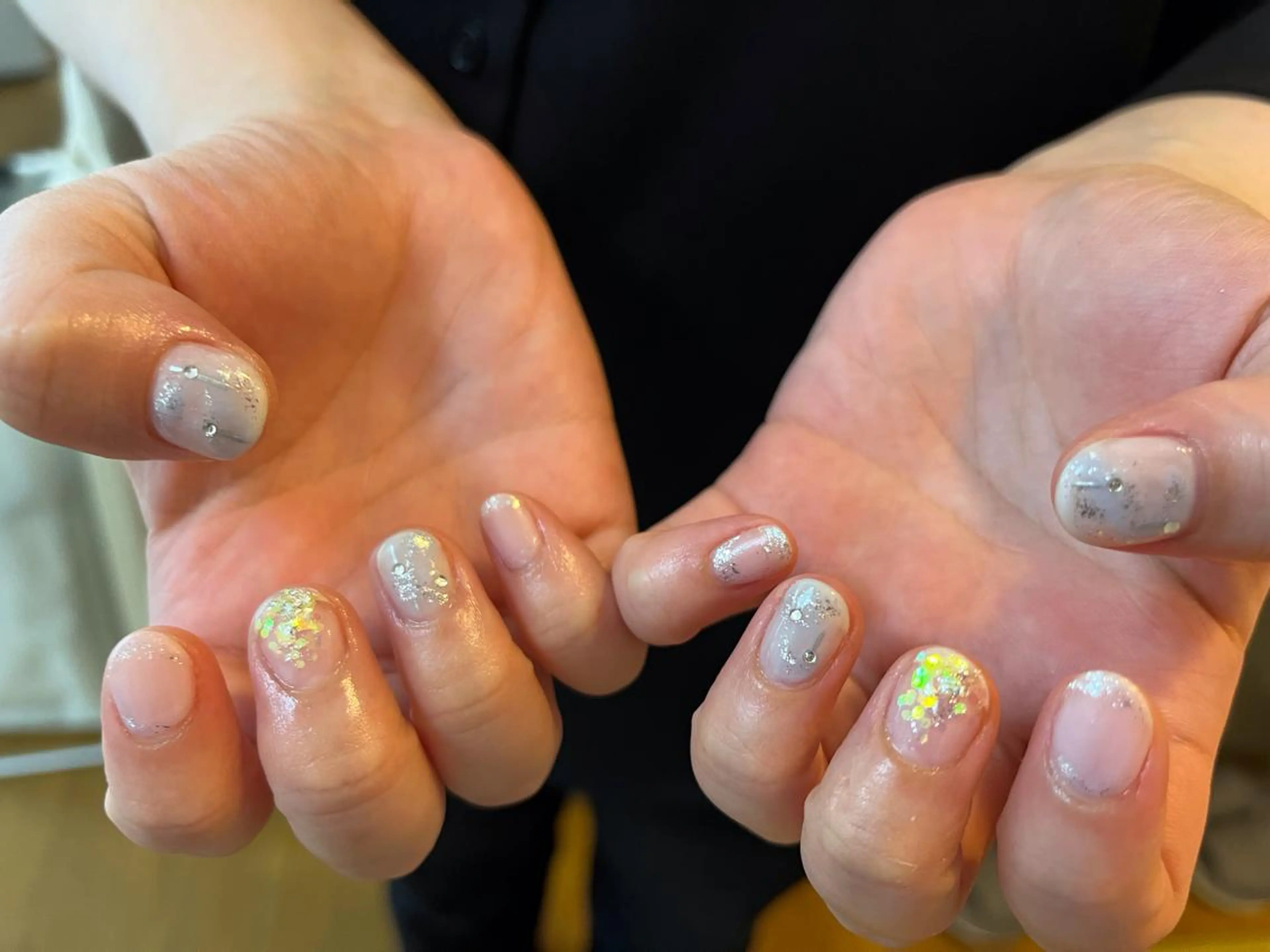 ネイル オーロラネイル フラワーネイル フットネイル フレンチネイル ジェルネイル Mogu nail 二子玉川のネイルデザイン