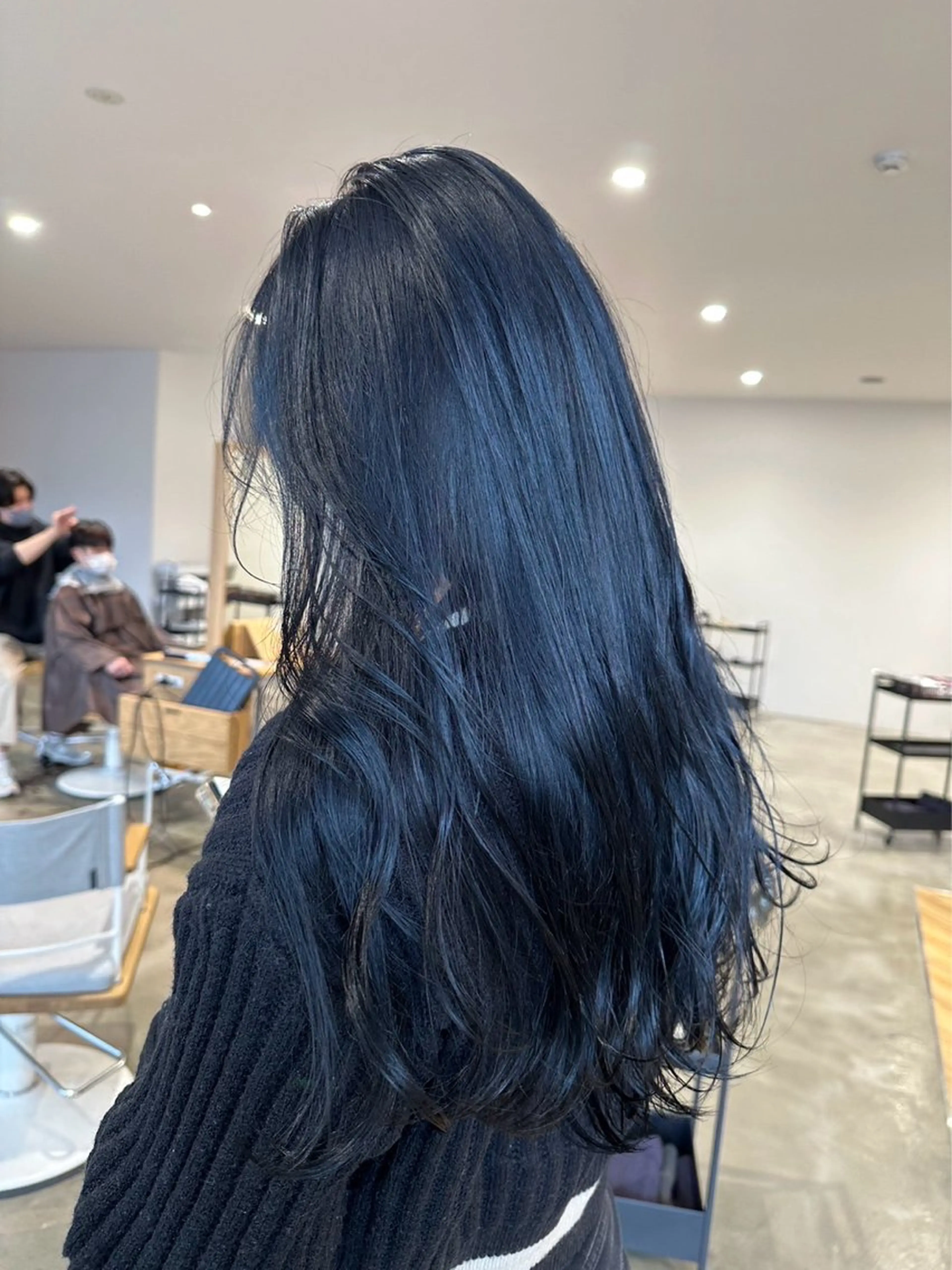 カラー 髙橋 美妃のヘアスタイル