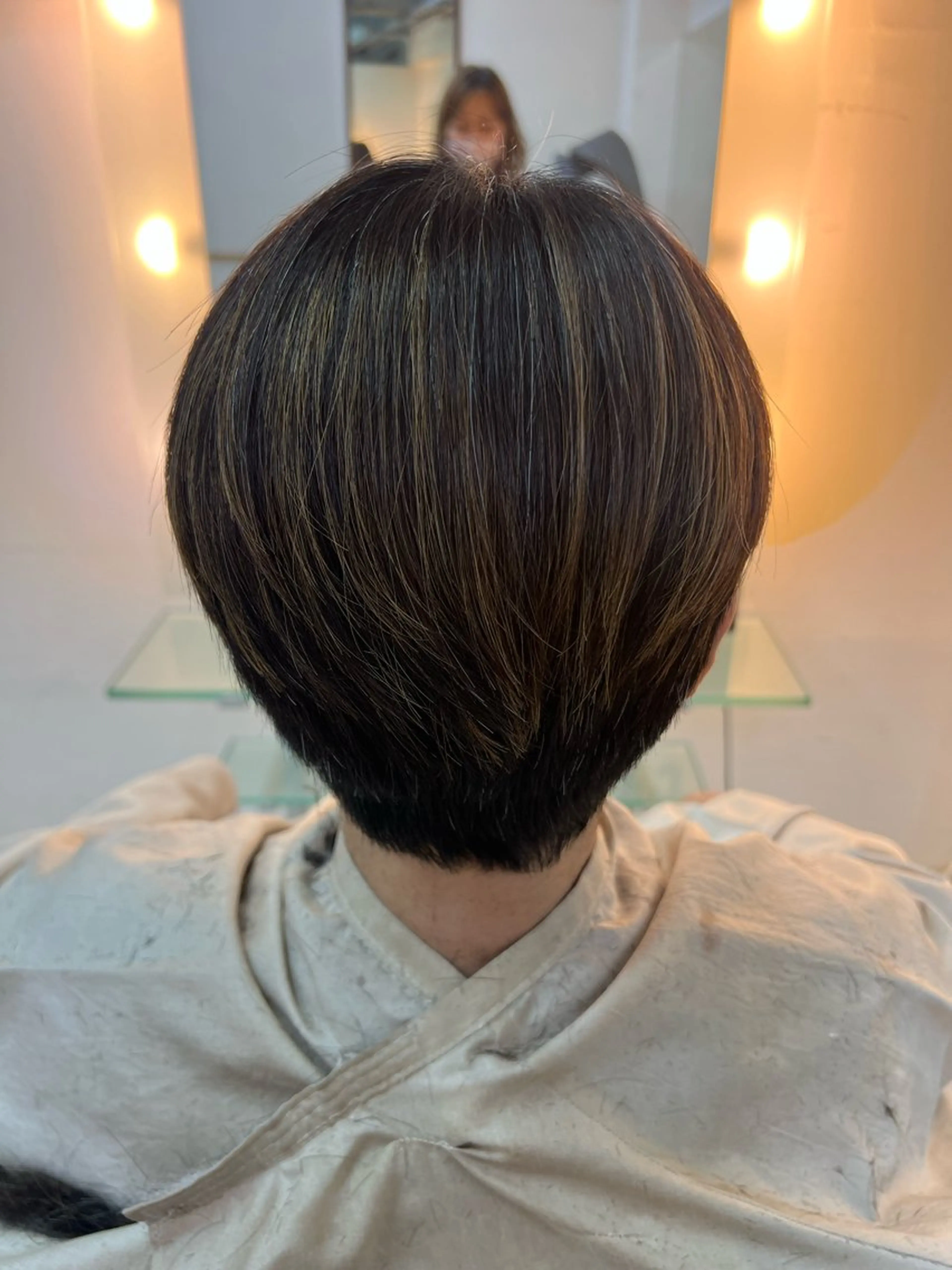 ショート 大人女性ぼかし メンズ強化🦙平作のヘアスタイル