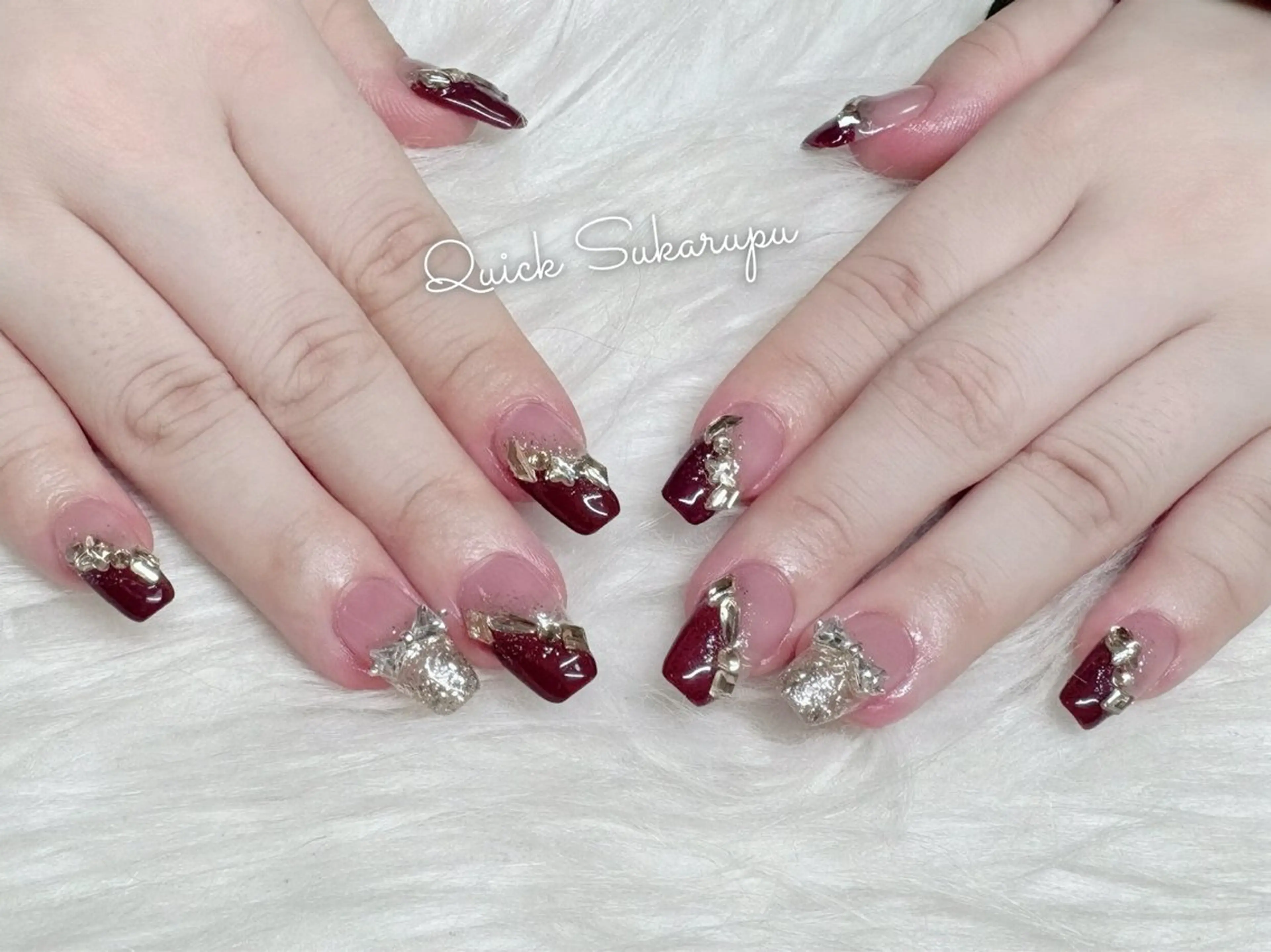 ネイル ハンドネイル ハンドケア Quick Sukarupu新宿のネイルデザイン