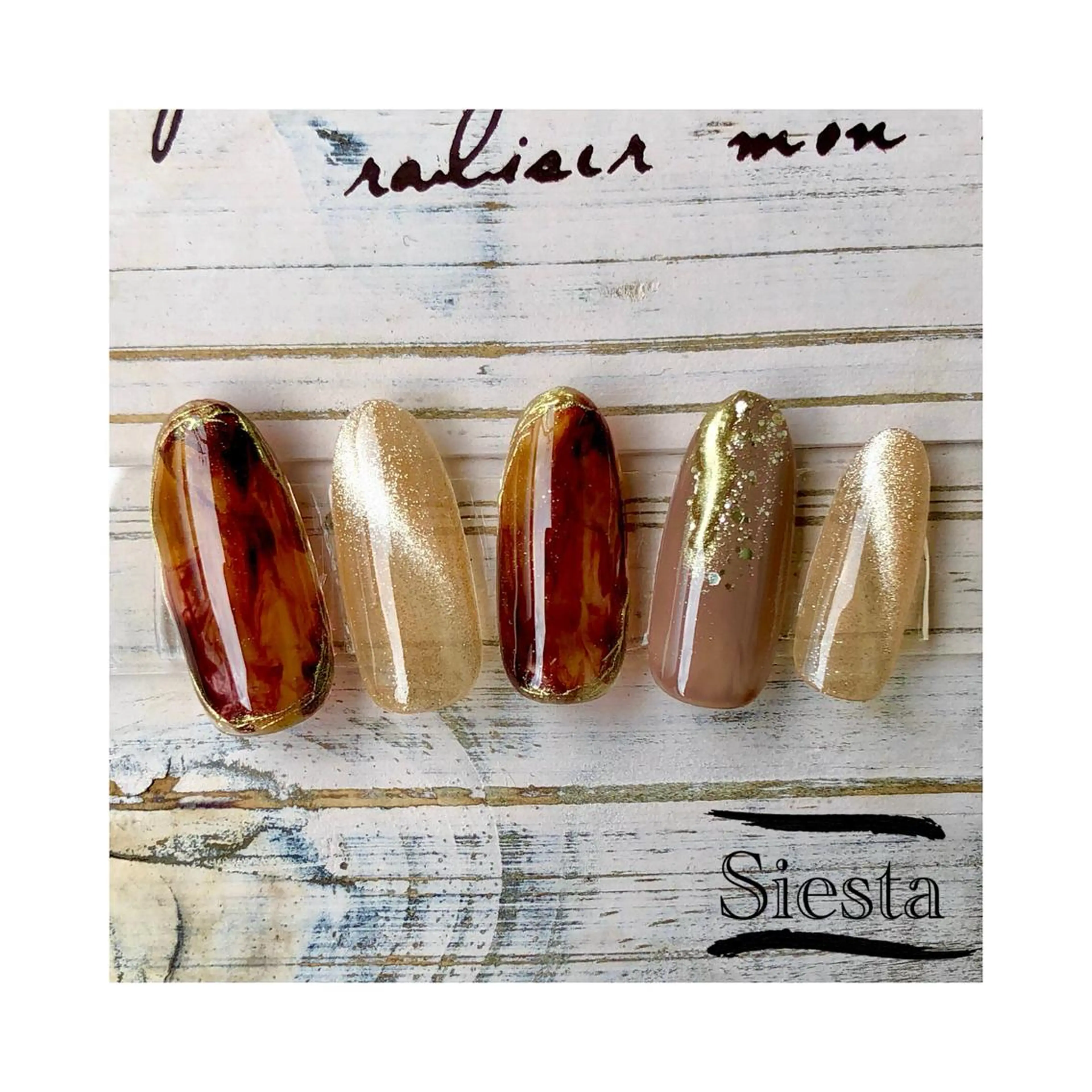 ネイル べっ甲ネイル ハンドネイル Siesta 🌹のマツエク・マツパデザイン