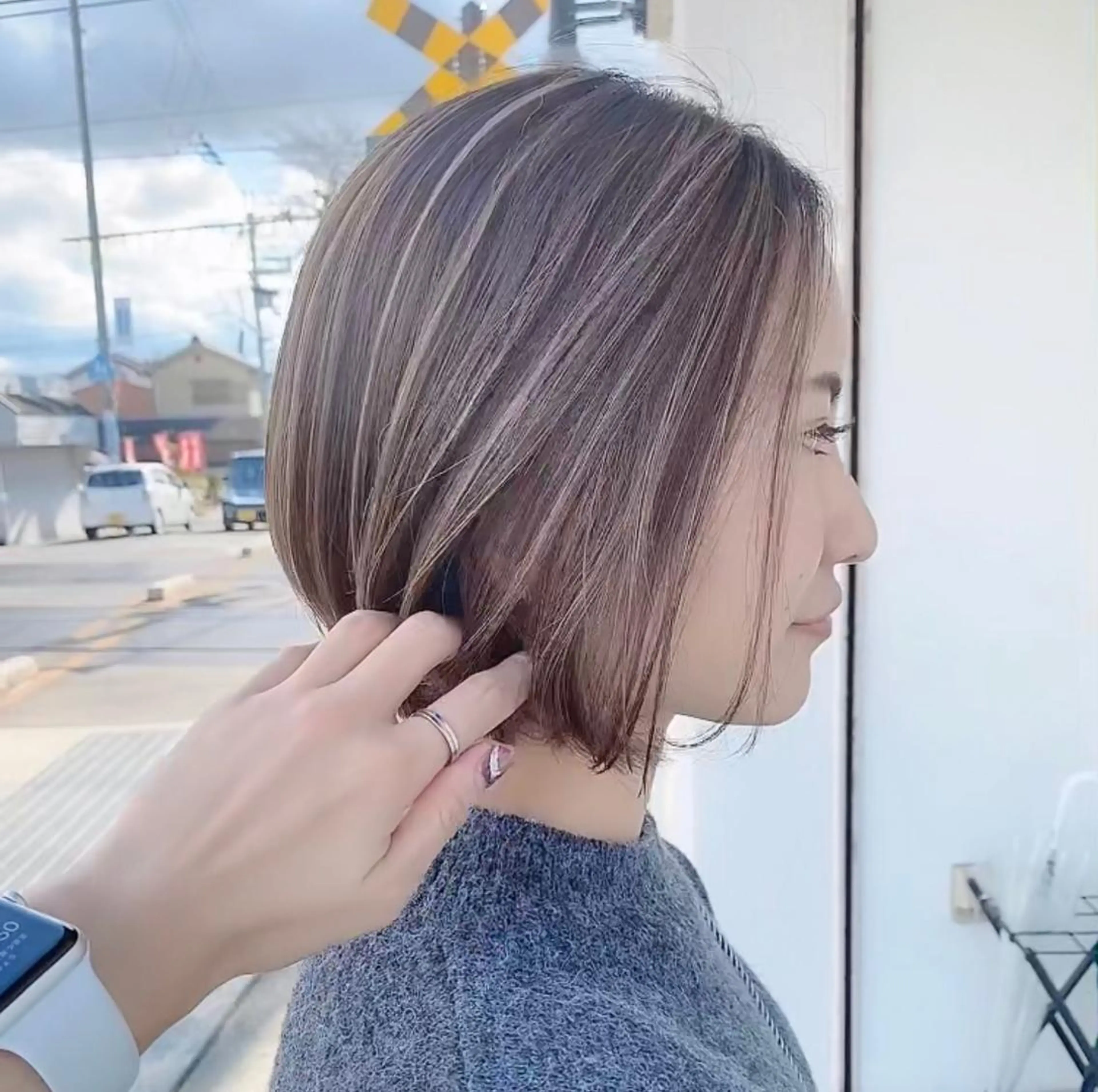 ショート カラー ハイライトカラー ハイライト 森本 笑のヘアスタイル