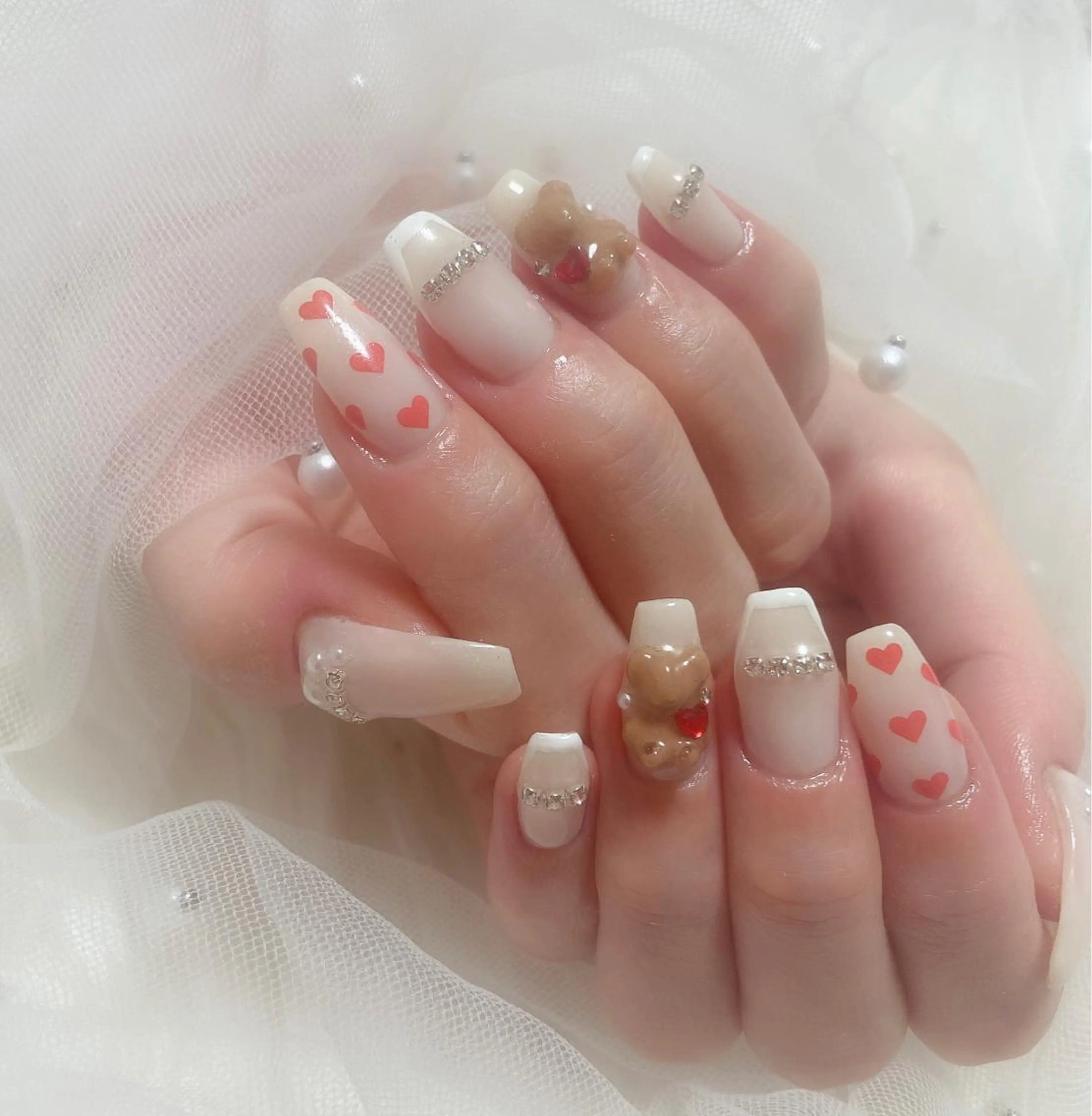 ネイル ハンドネイル ＆ME アンドミーのネイルデザイン