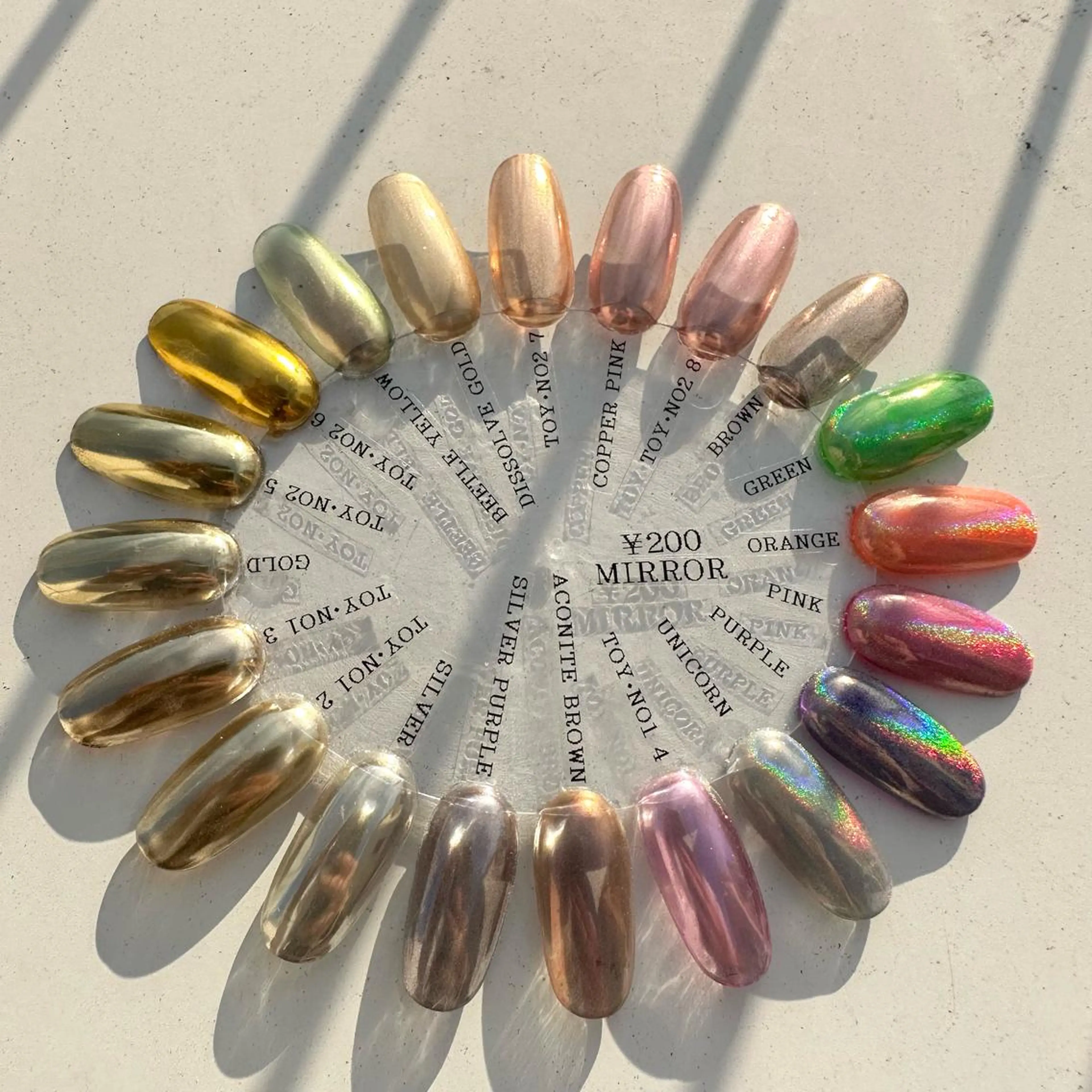 ネイル ハンドネイル 片野 菜々のネイルデザイン