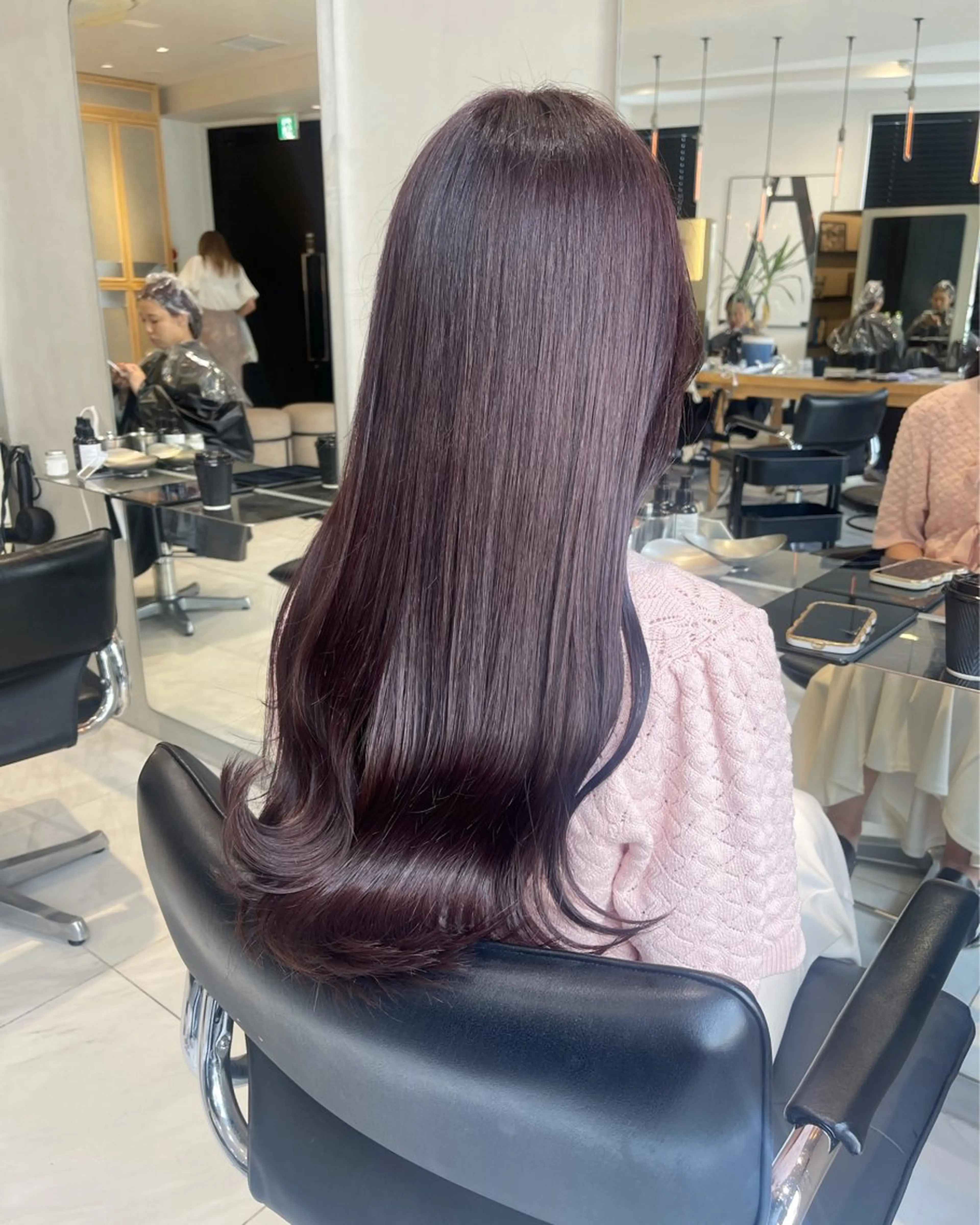 ロング カラー ラベンダーカラー ラベンダーグレー ヘアカラー トリートメント ヘッドスパ ラベンダー/レイヤー スタイル🤎mamiのヘアスタイル