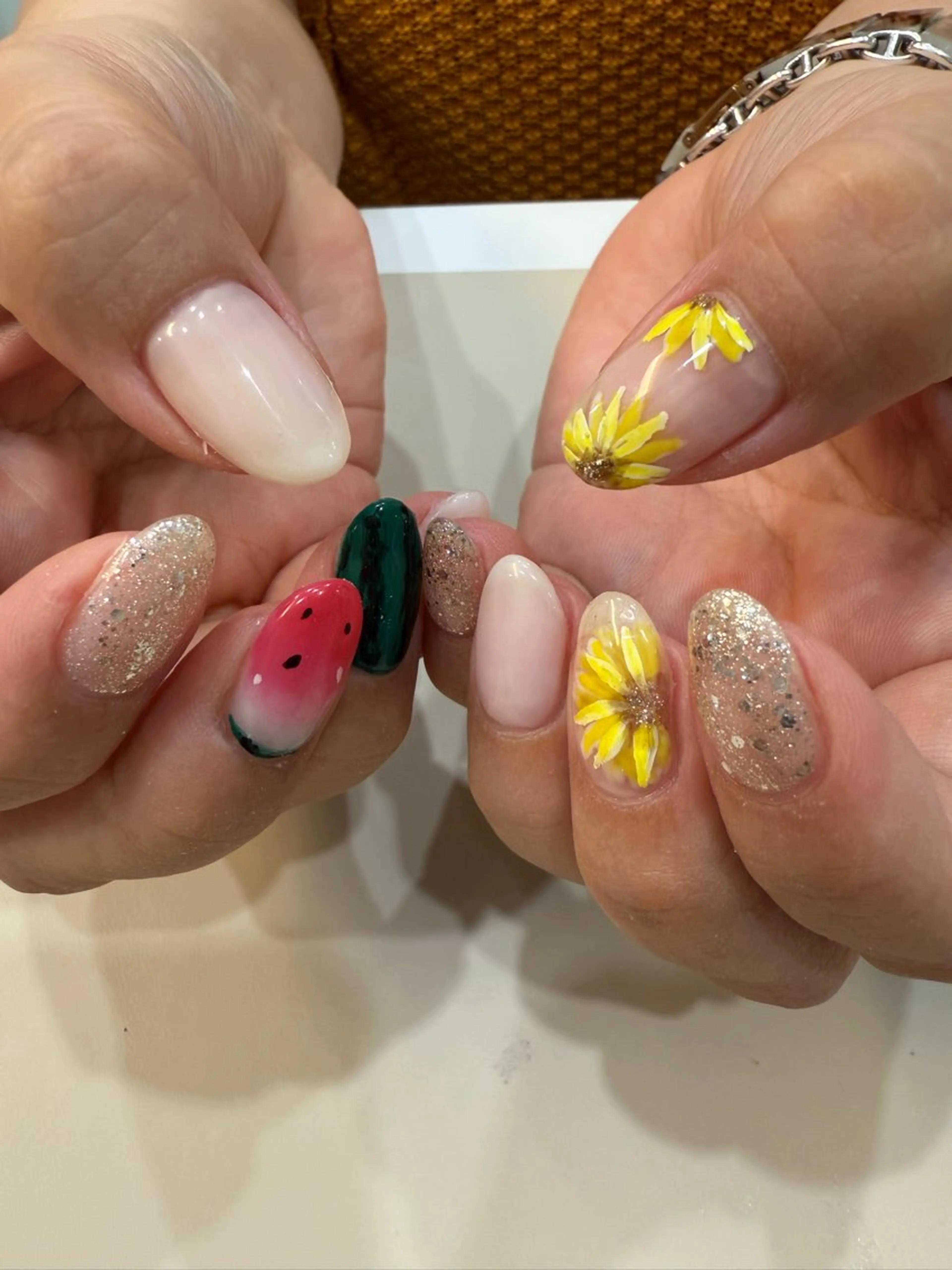 ネイル gratify心斎橋 松本のネイルデザイン