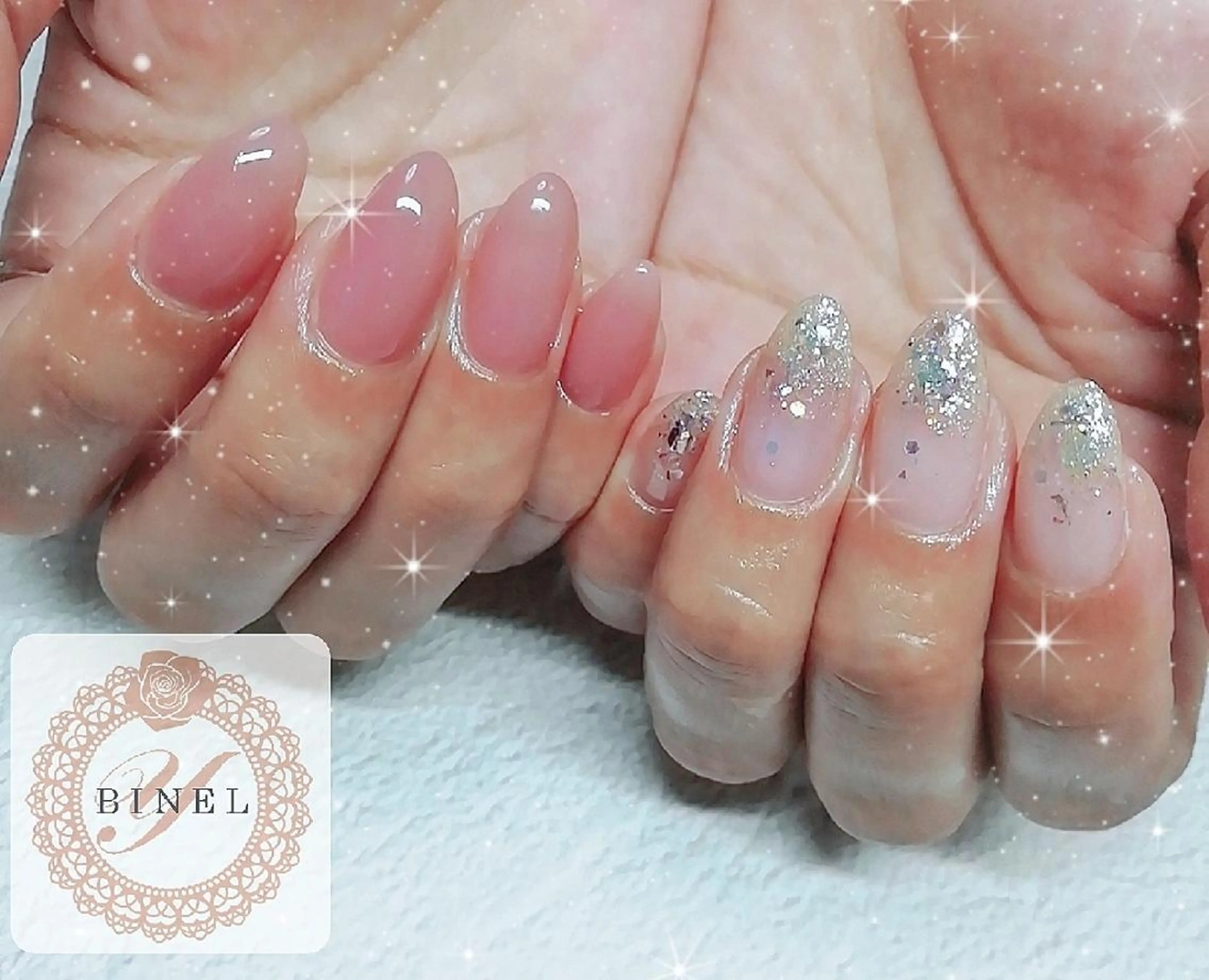 ネイル グラデーション キラキラネイル ラメ(グリッター) ラメグラデーション ニュアンスネイル ハンドネイル Nail Salon Y.BINELのネイルデザイン