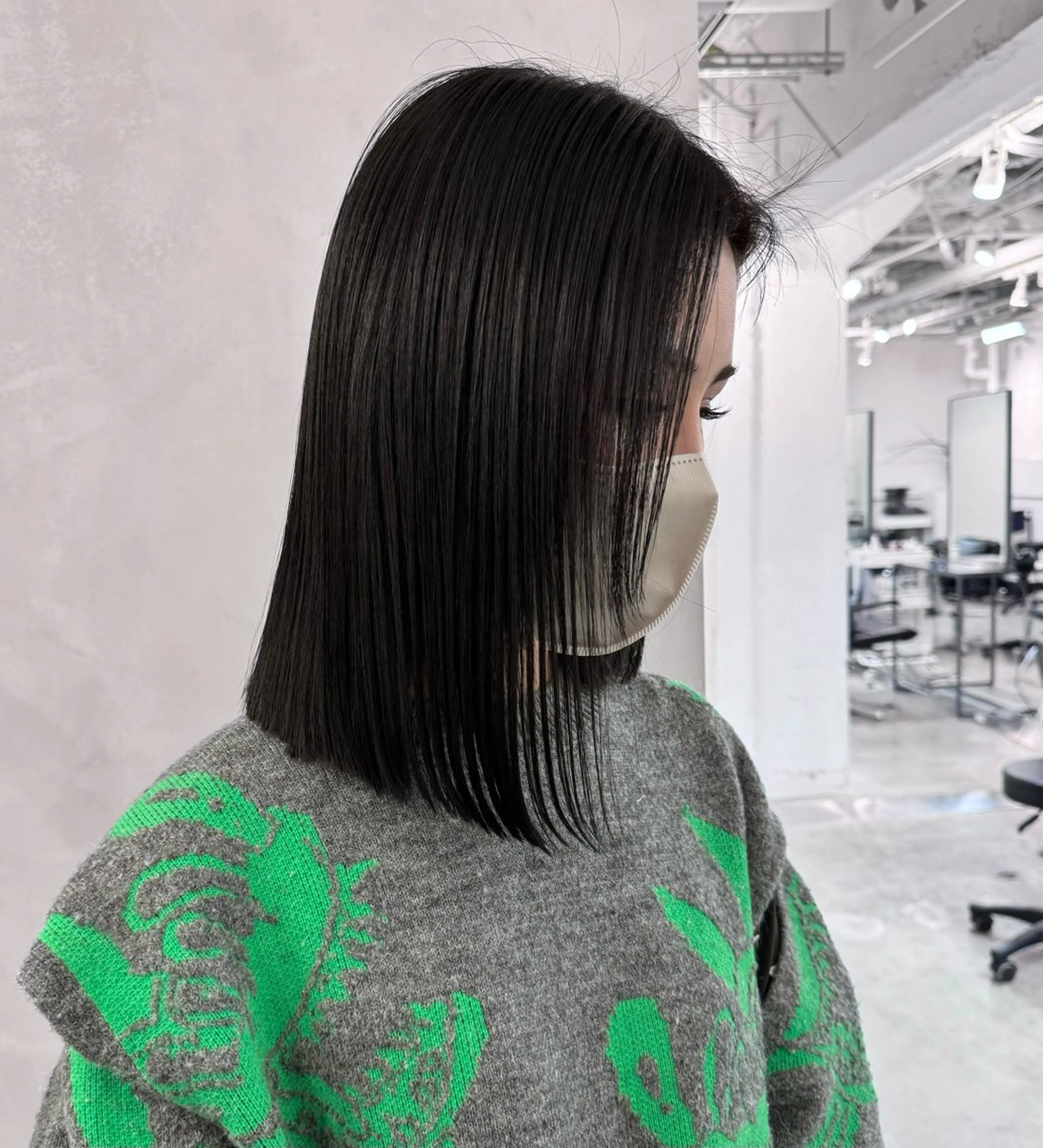 ミディアム ボブ 髪質改善 レイヤーカット カット foto所属・𝐁𝐋𝐔𝐄𝐓 /代表 / 荒井史行のヘアスタイル