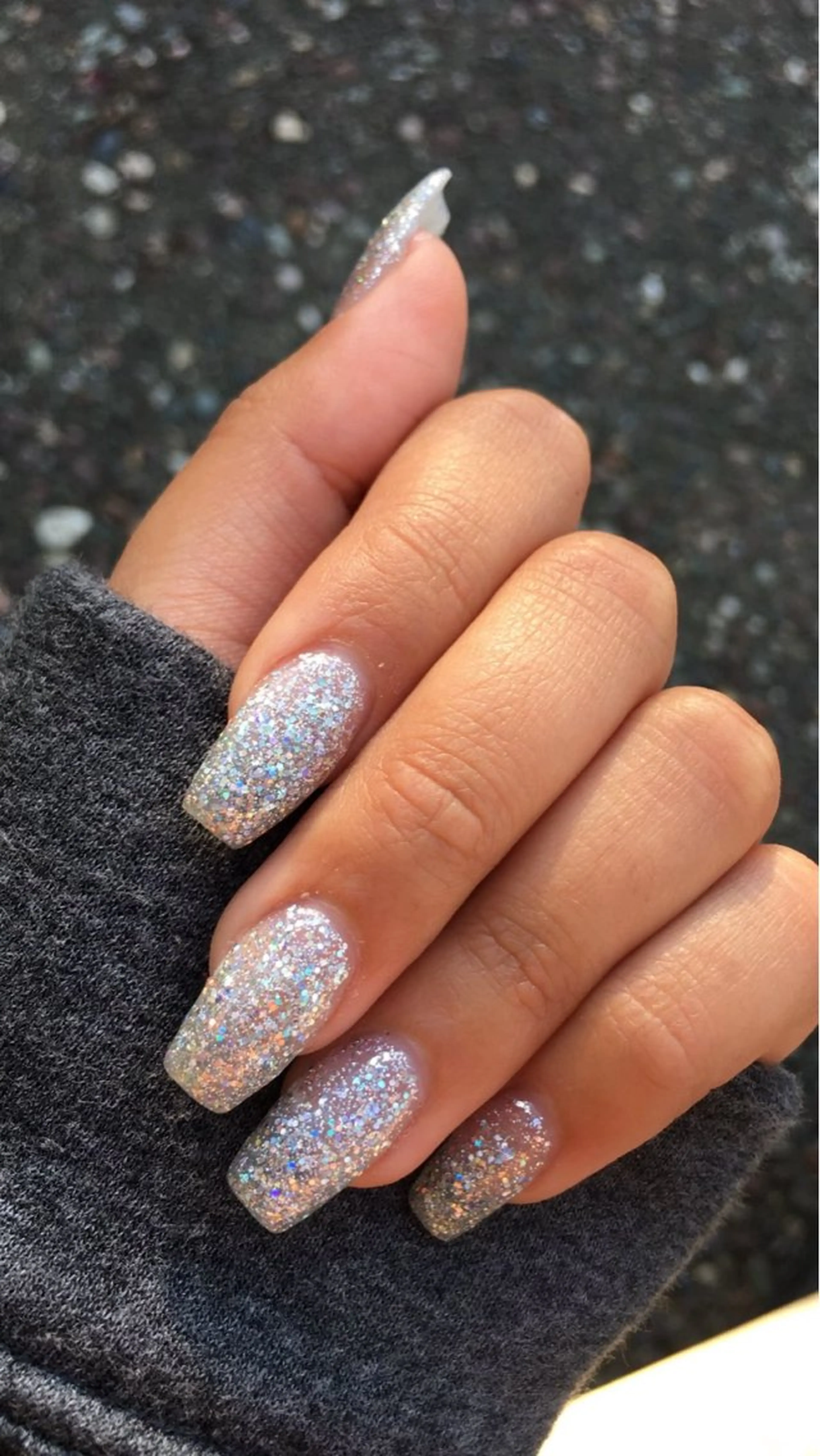 ネイル ハンドネイル airi🌺アレンジ /コーンロウ⛓️🖤のヘアスタイル