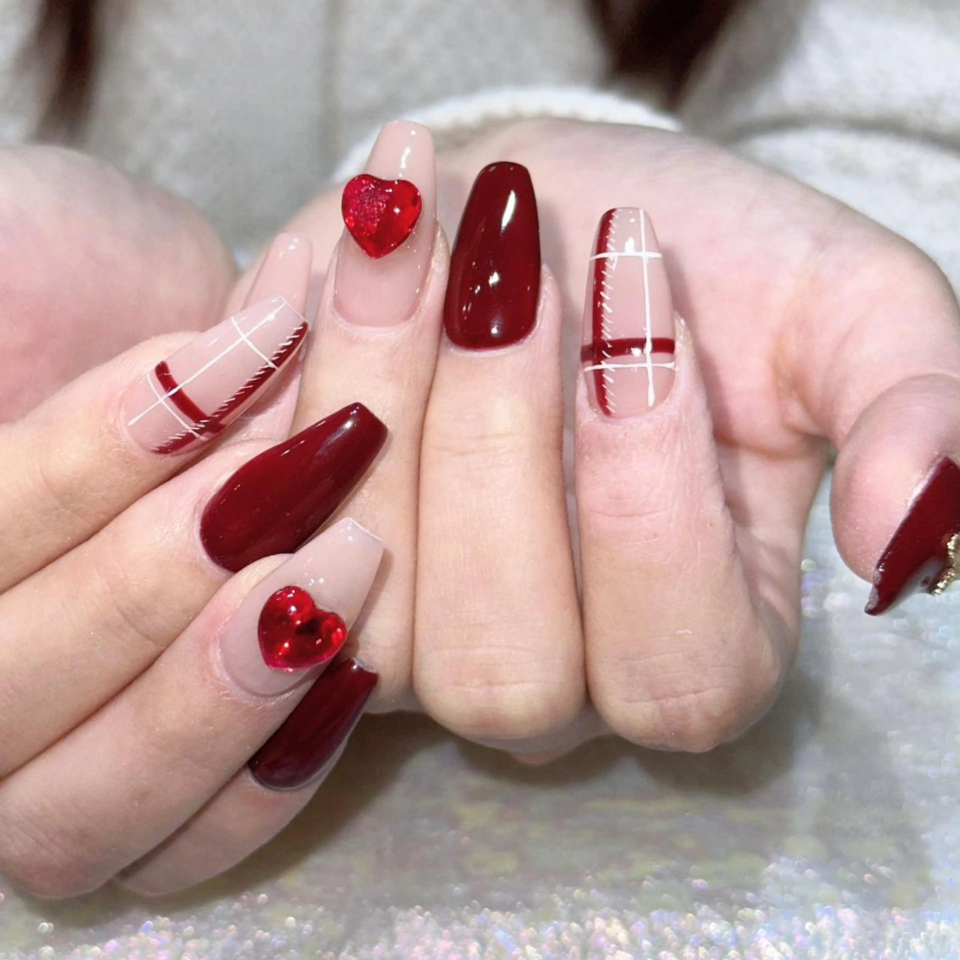 ネイル ハンドネイル Queens ciciのネイルデザイン