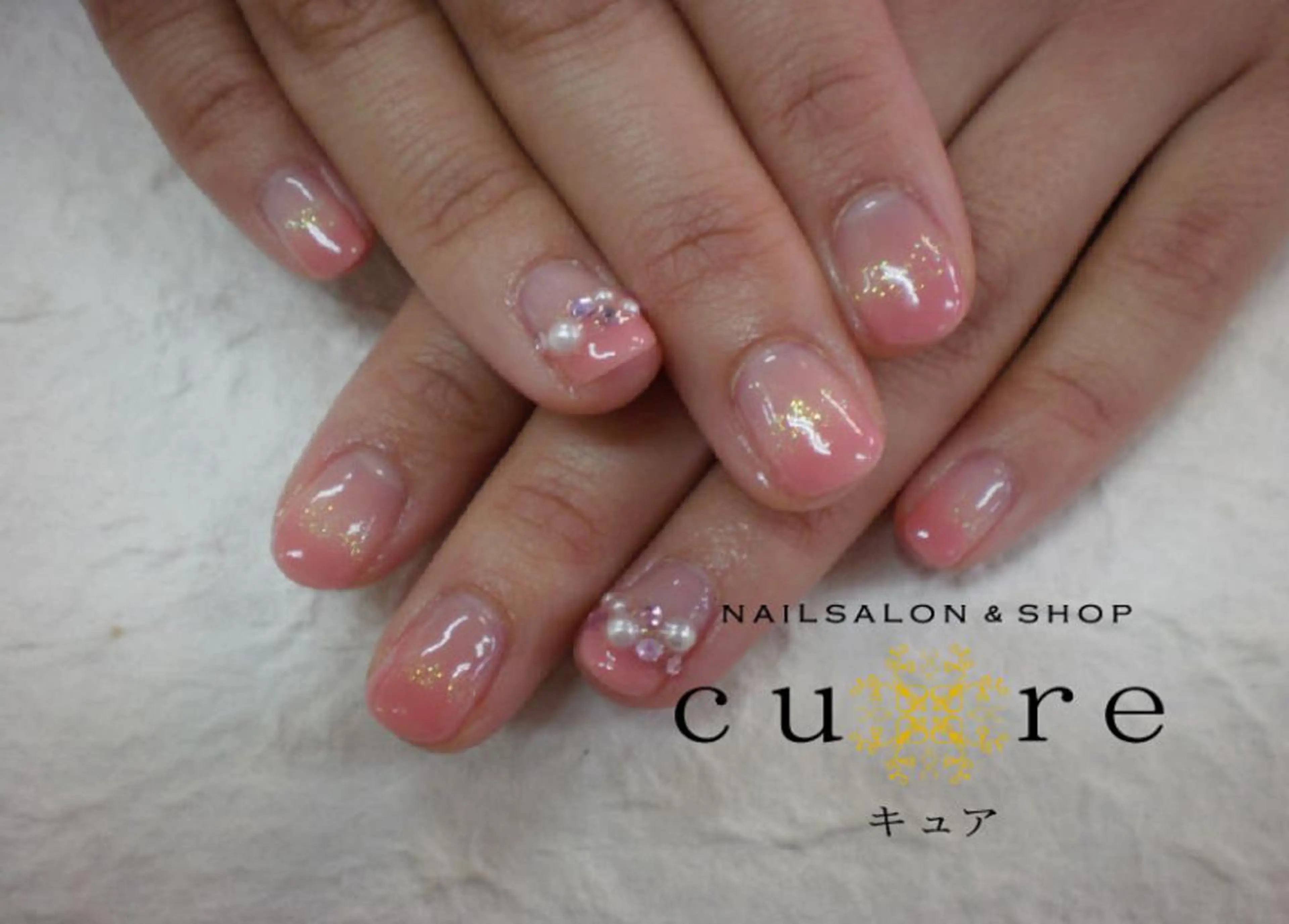 ショート ネイル ハンドネイル ネイルサロン Cureのネイルデザイン