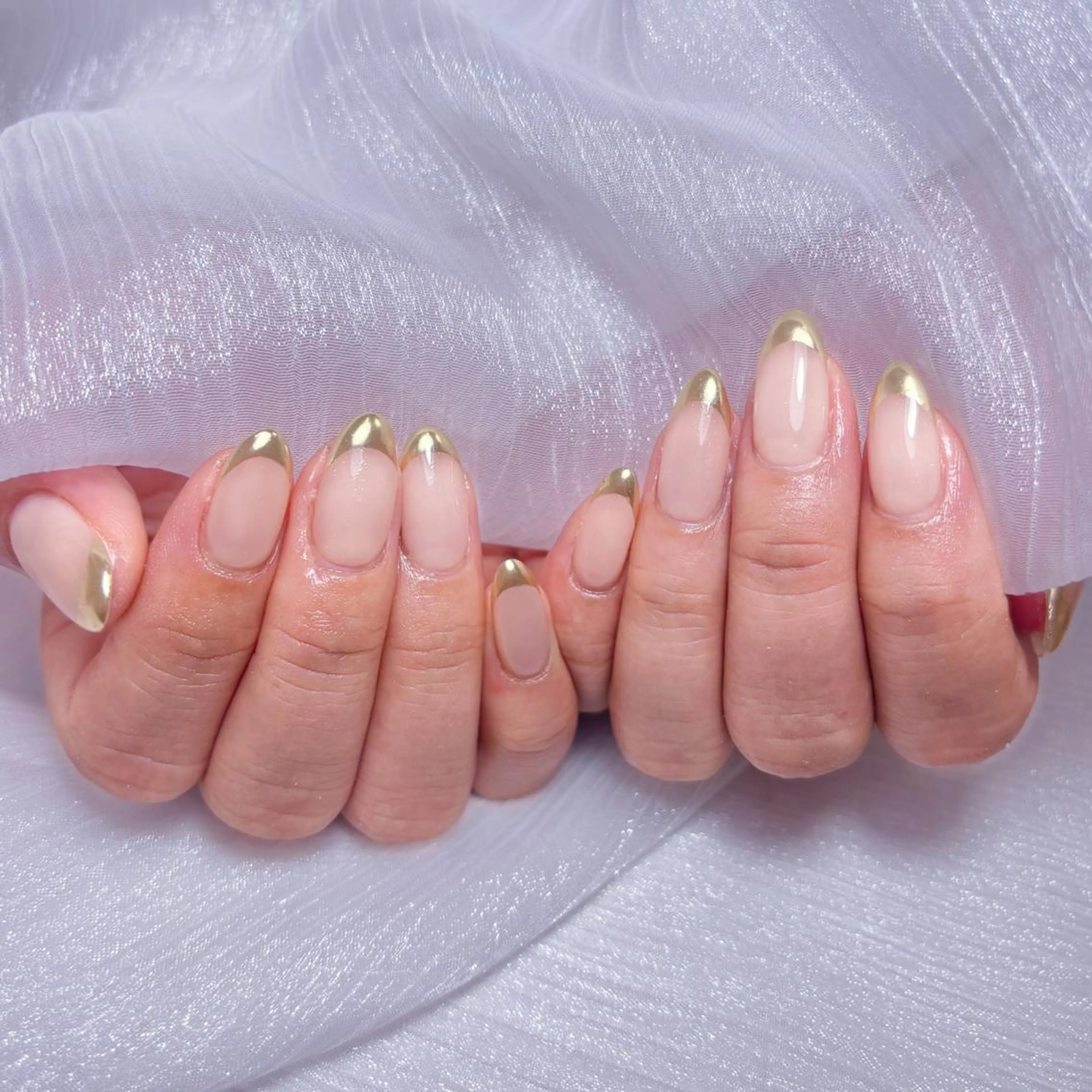 ネイル アートネイル オーロラネイル ガーリー キラキラネイル 韓国ネイル ハンドネイル DIANMOND NAIL🌸のネイルデザイン