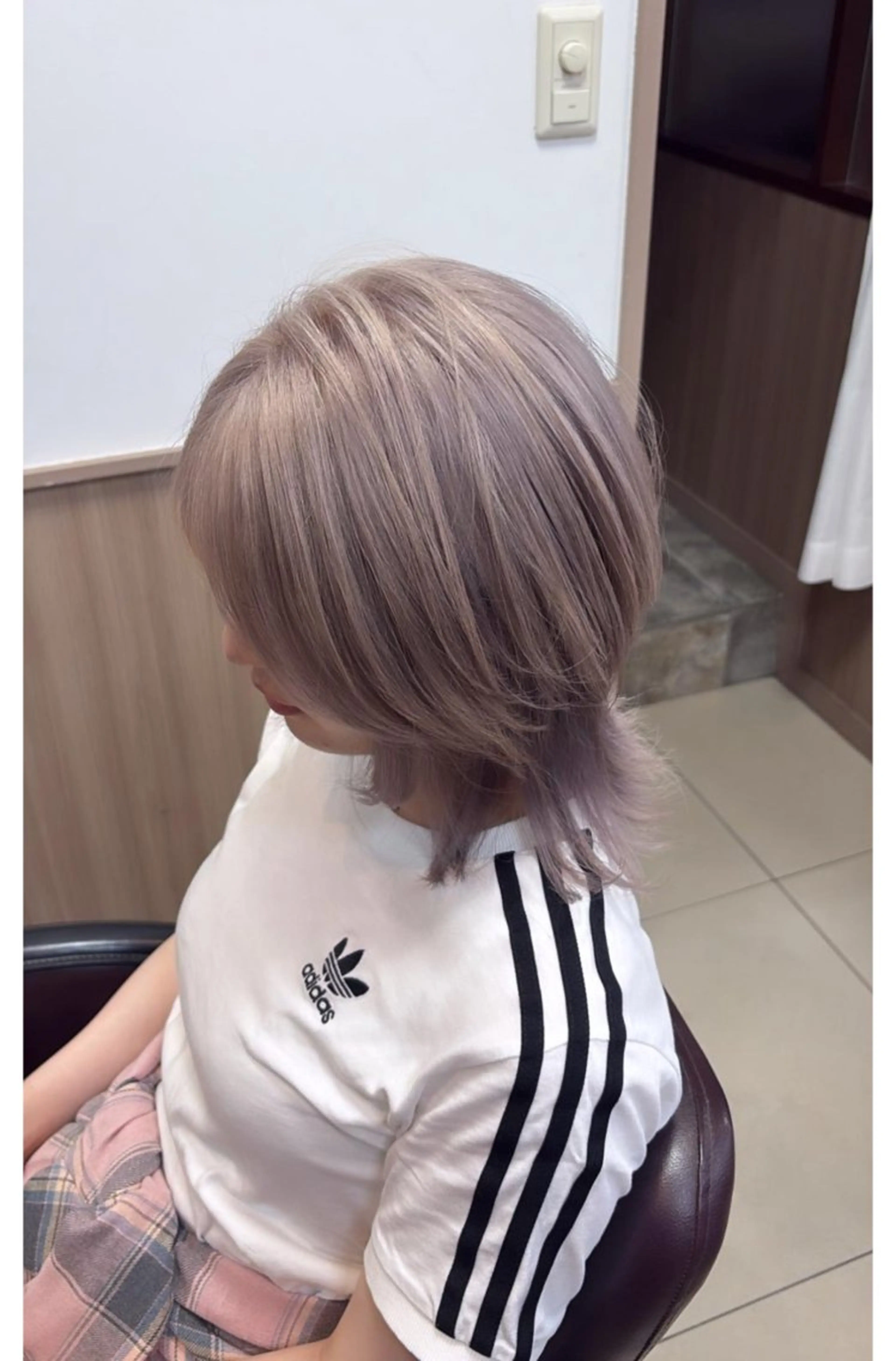 ミディアム カラー ブリーチ 藤野 勇気のヘアスタイル