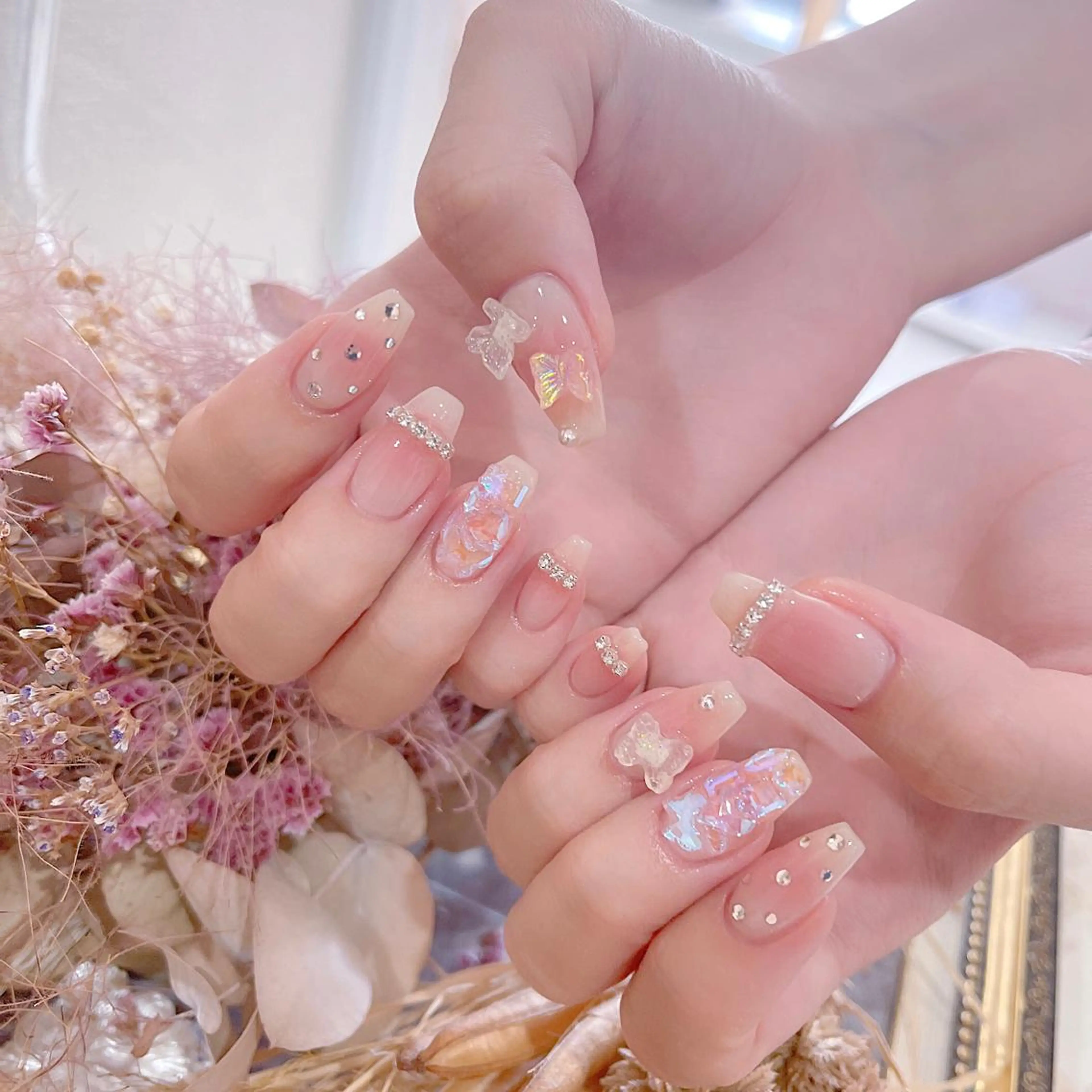 ネイル FLY Nail Salonのネイルデザイン