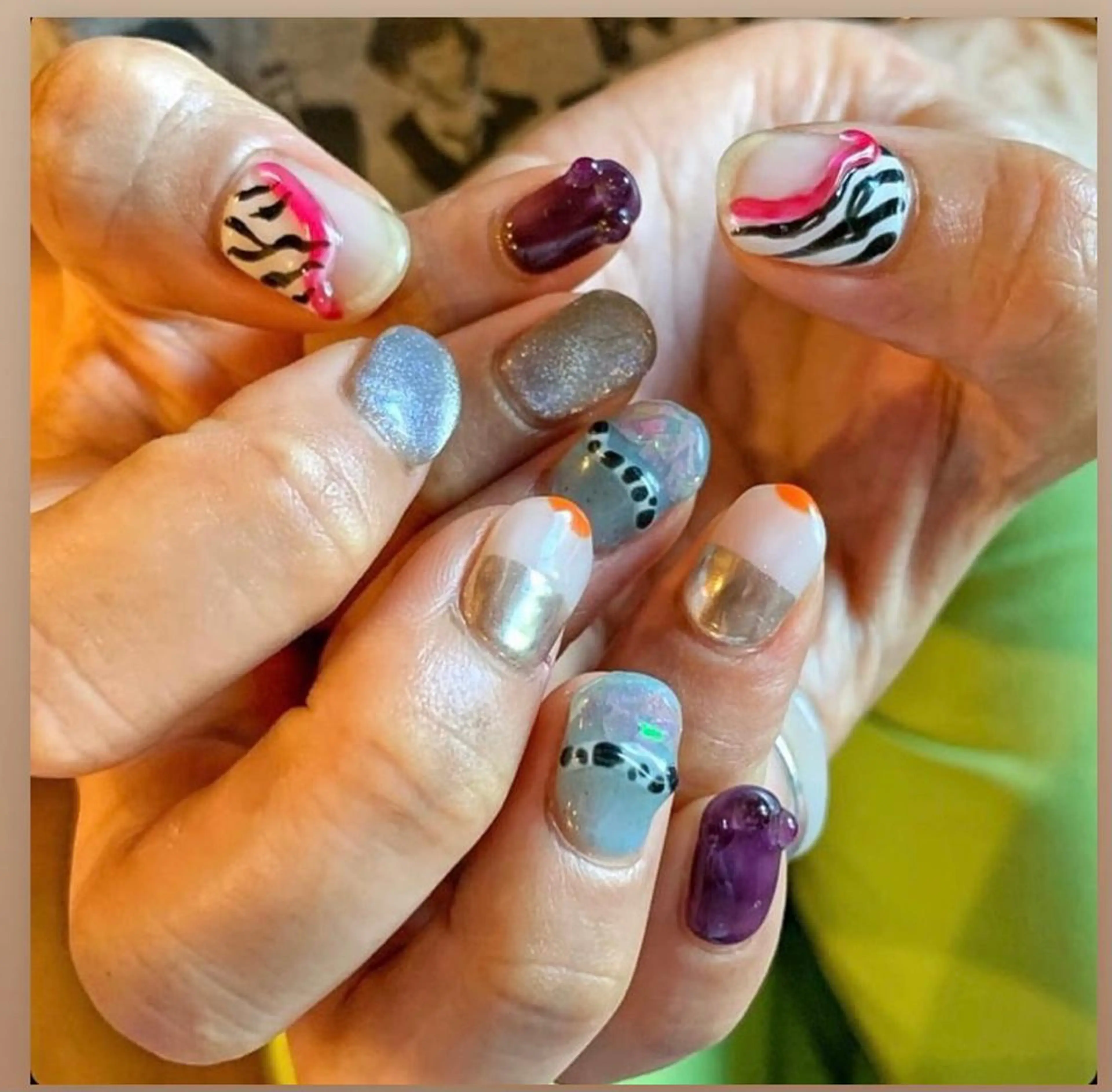 ネイル アニマル柄 アートネイル ニュアンスネイル . unffのネイルデザイン