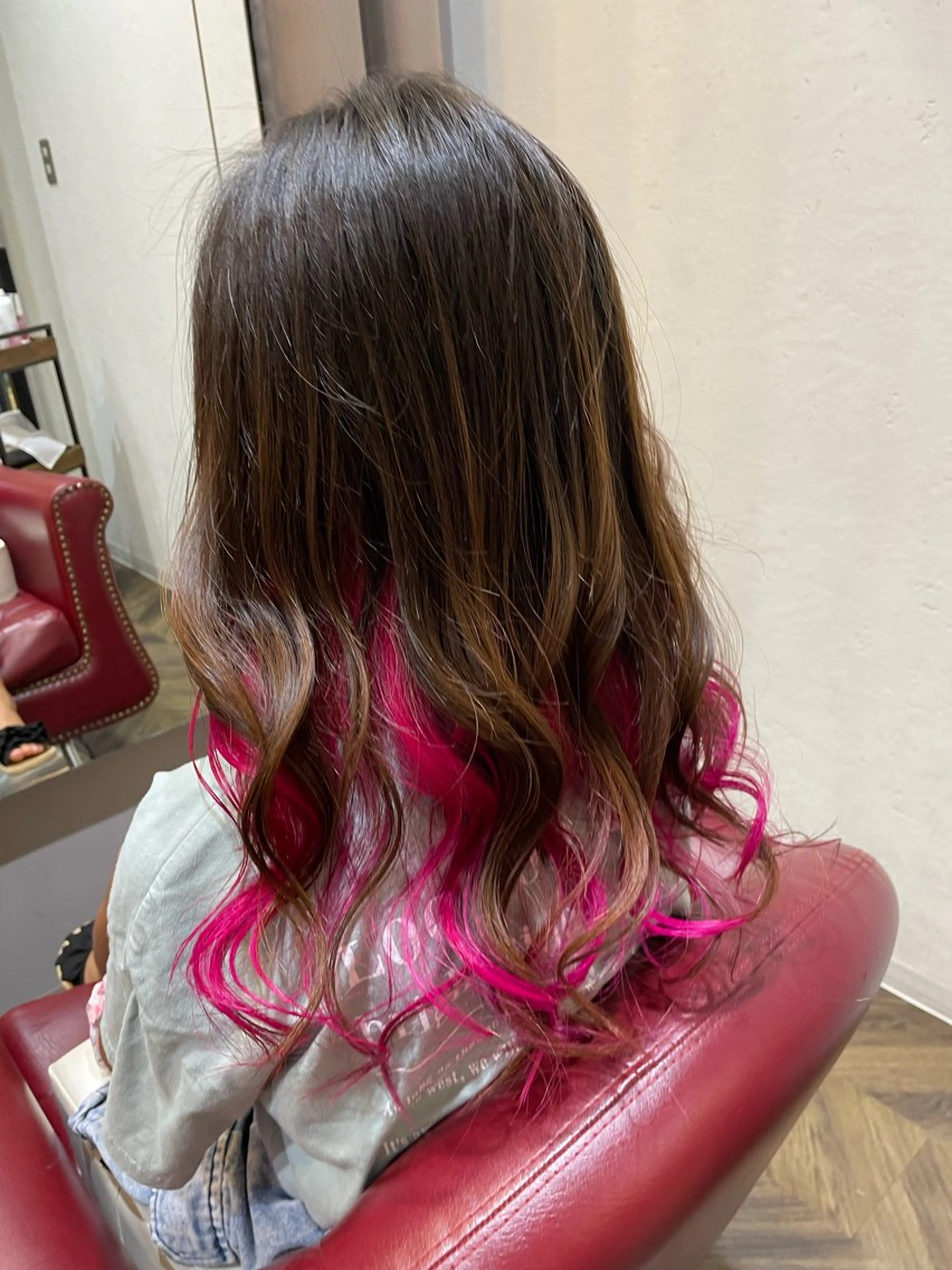 カラー キッズ 塩崎 明菜のヘアスタイル