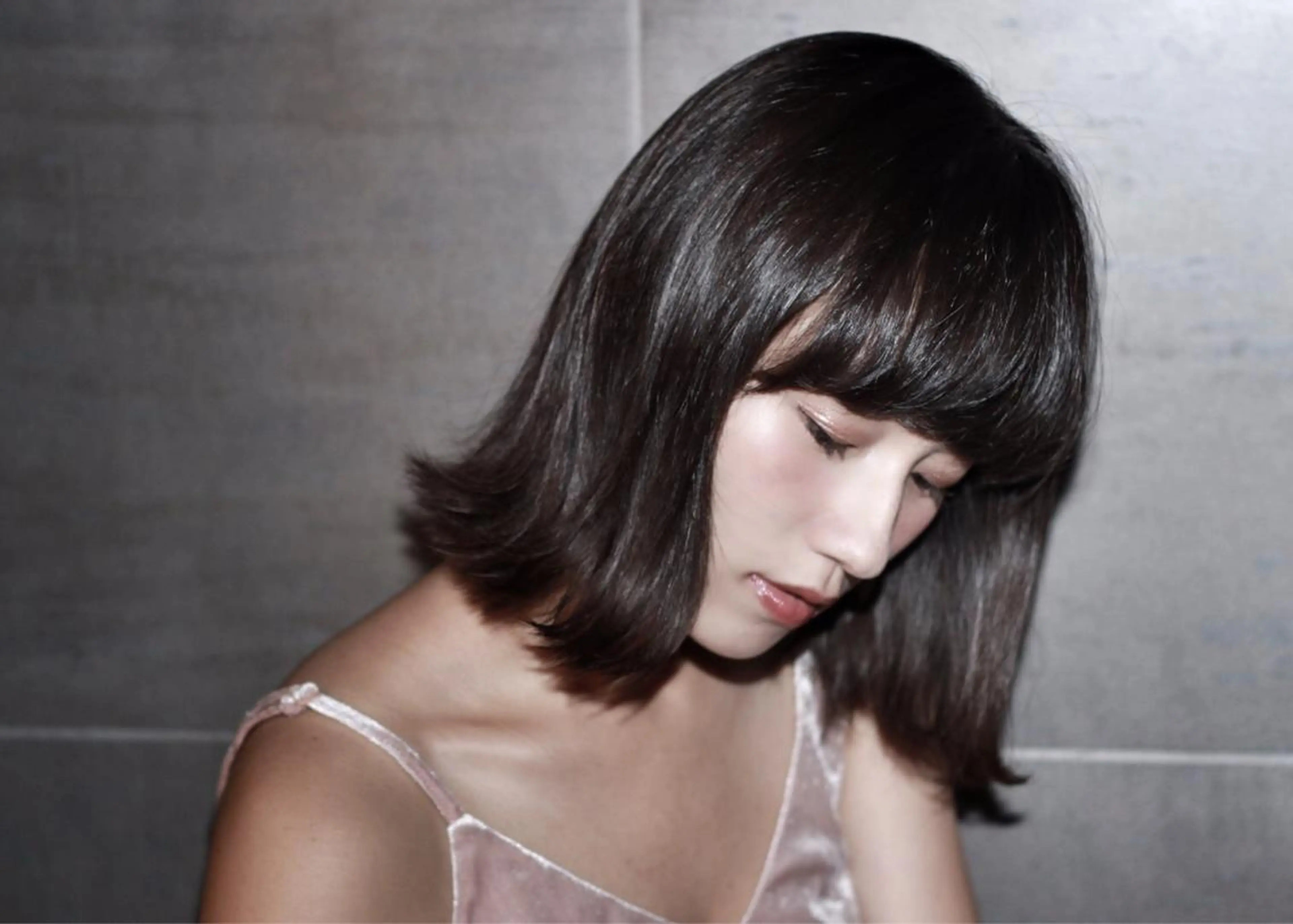 ミディアム カラー パーマ 加藤 綾華のヘアスタイル