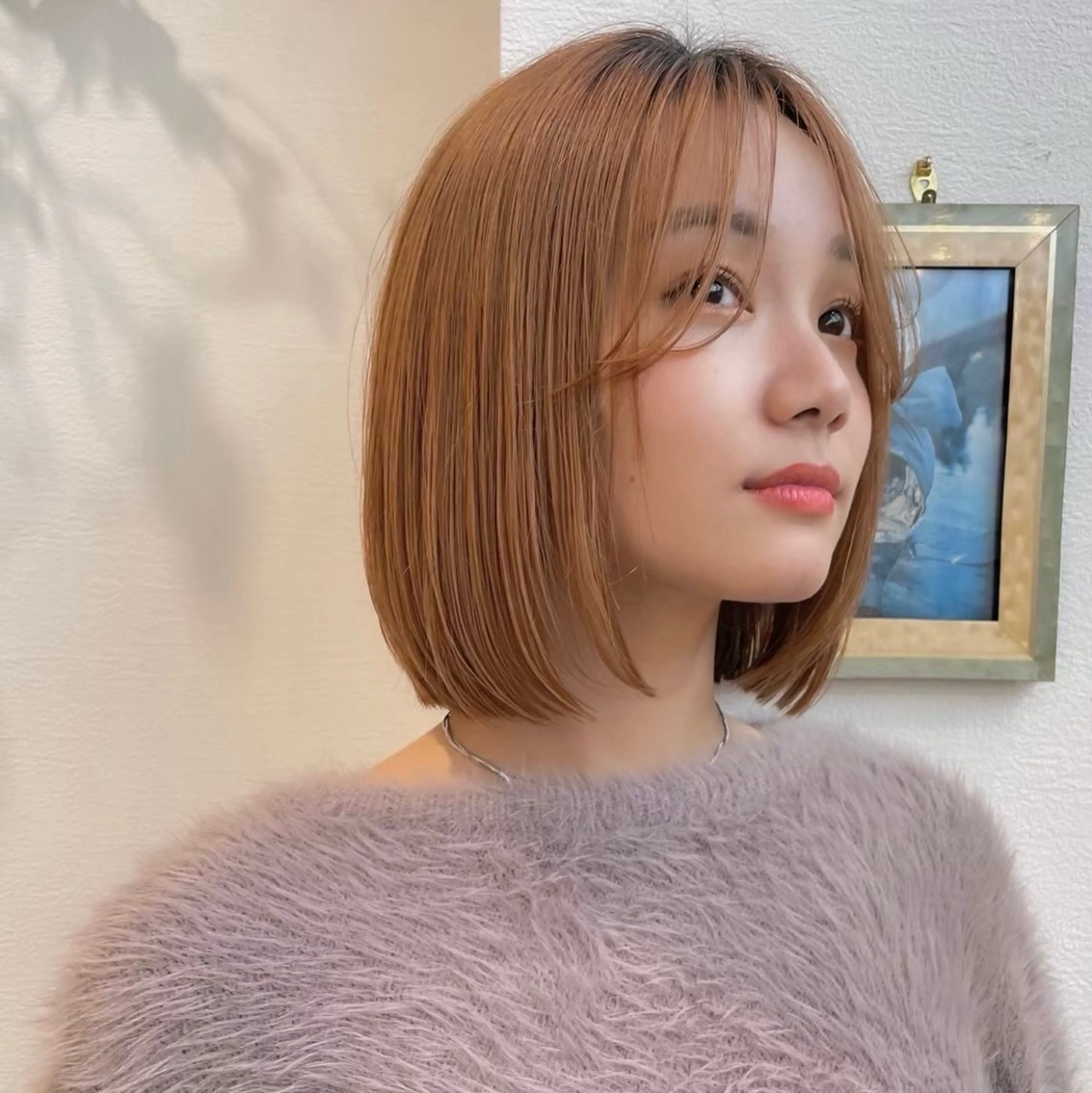 ショート パーマ ヘアアレンジ ボブ 顔周りカット ハイライト 髪質改善 韓国風ヘア ボブ｜韓国｜美髪矯正 ｜amika🌙のヘアスタイル