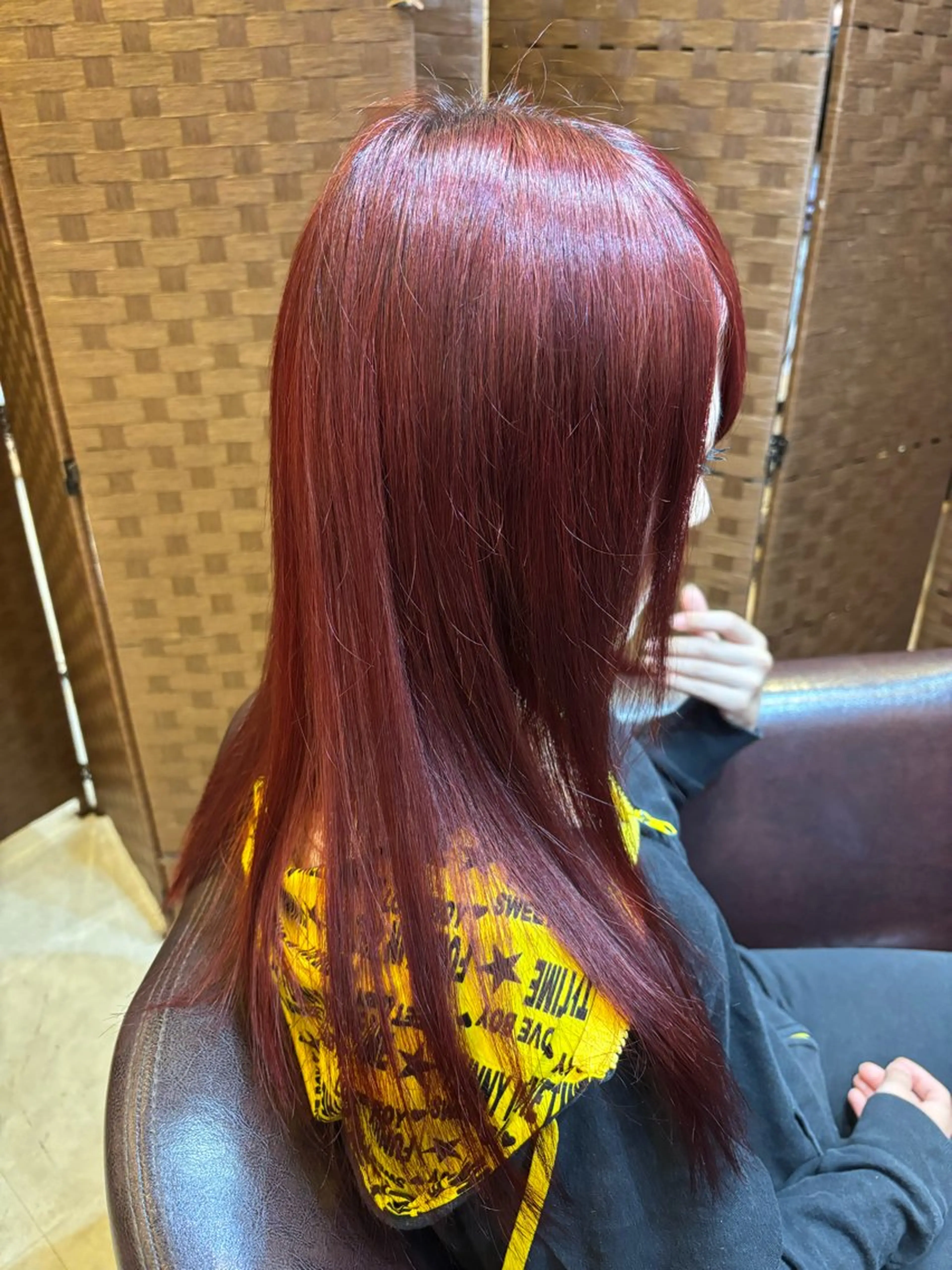 カット＋Wカラー（ブリーチ1回＋オンカラー）                   ⚠️鎖骨下5cmまでの方が対象ですの写真