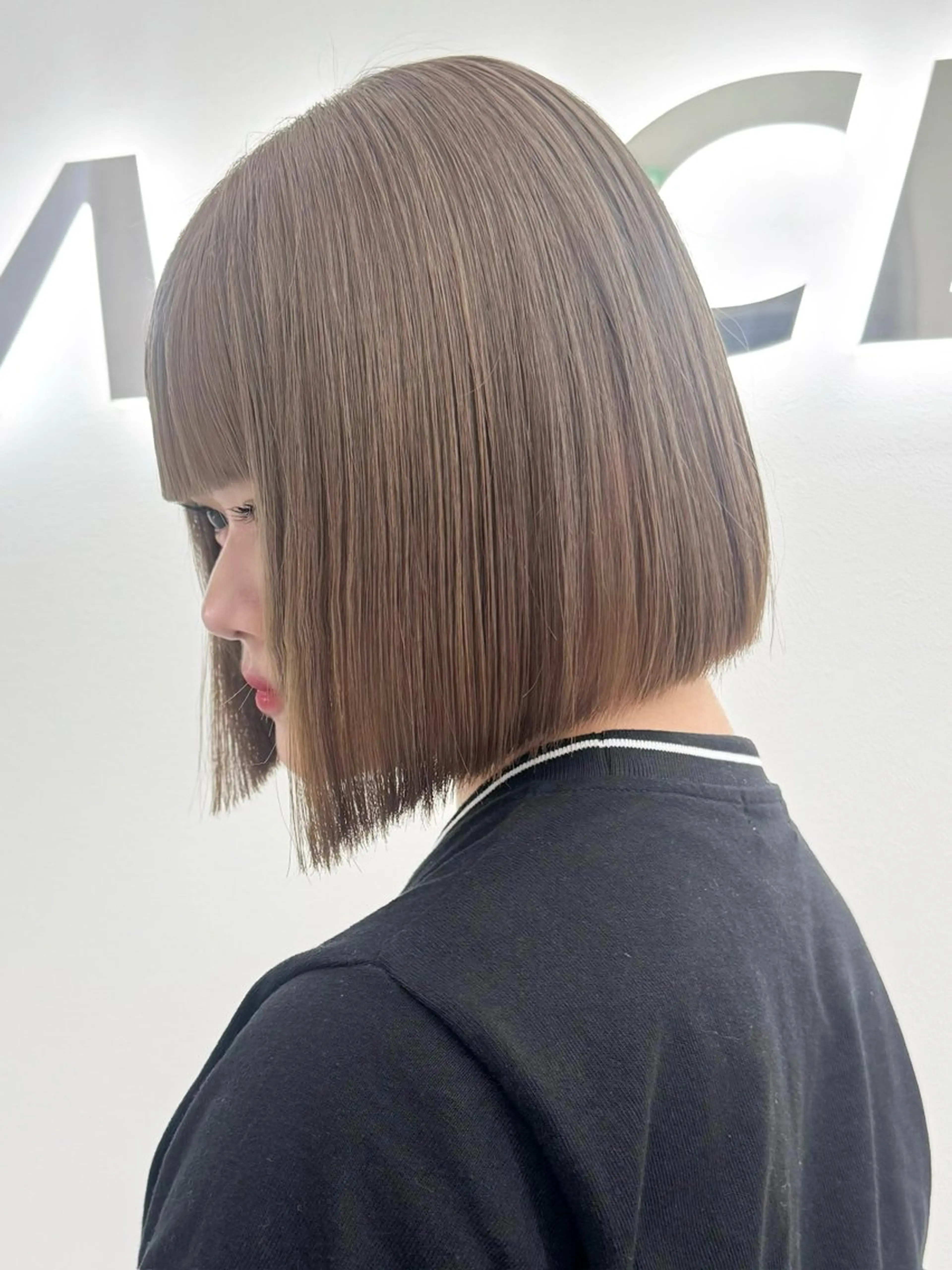 ショート カラー ヘアアレンジ カット トリートメント ヘアセット ‎🤍韓国ボブ/ 縮毛矯正🪽‪ひかりのヘアスタイル