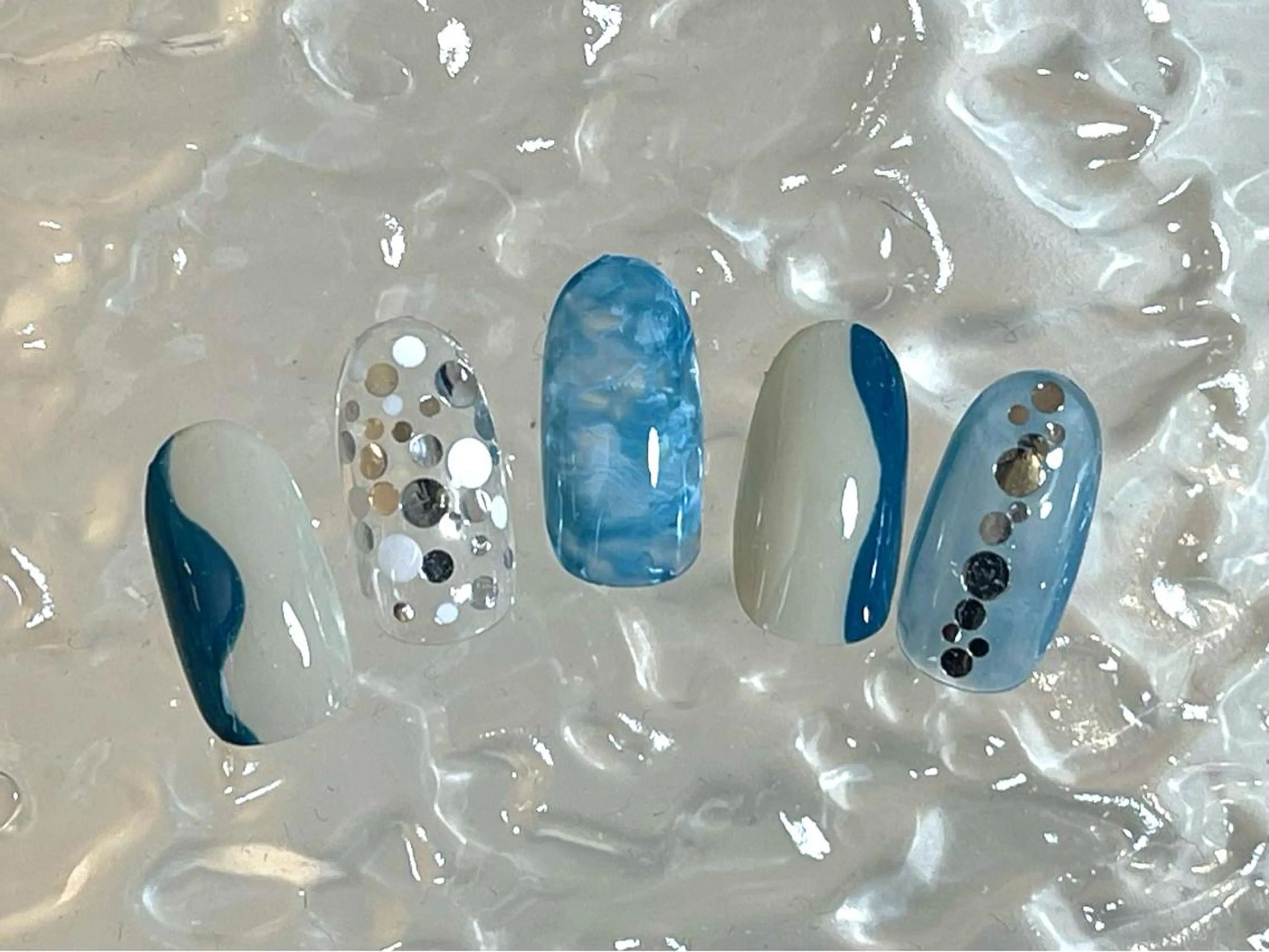 ネイル アートネイル ジェルネイル ニュアンスネイル オフィスネイル シンプルネイル ハンドネイル kinjo yuaのネイルデザイン