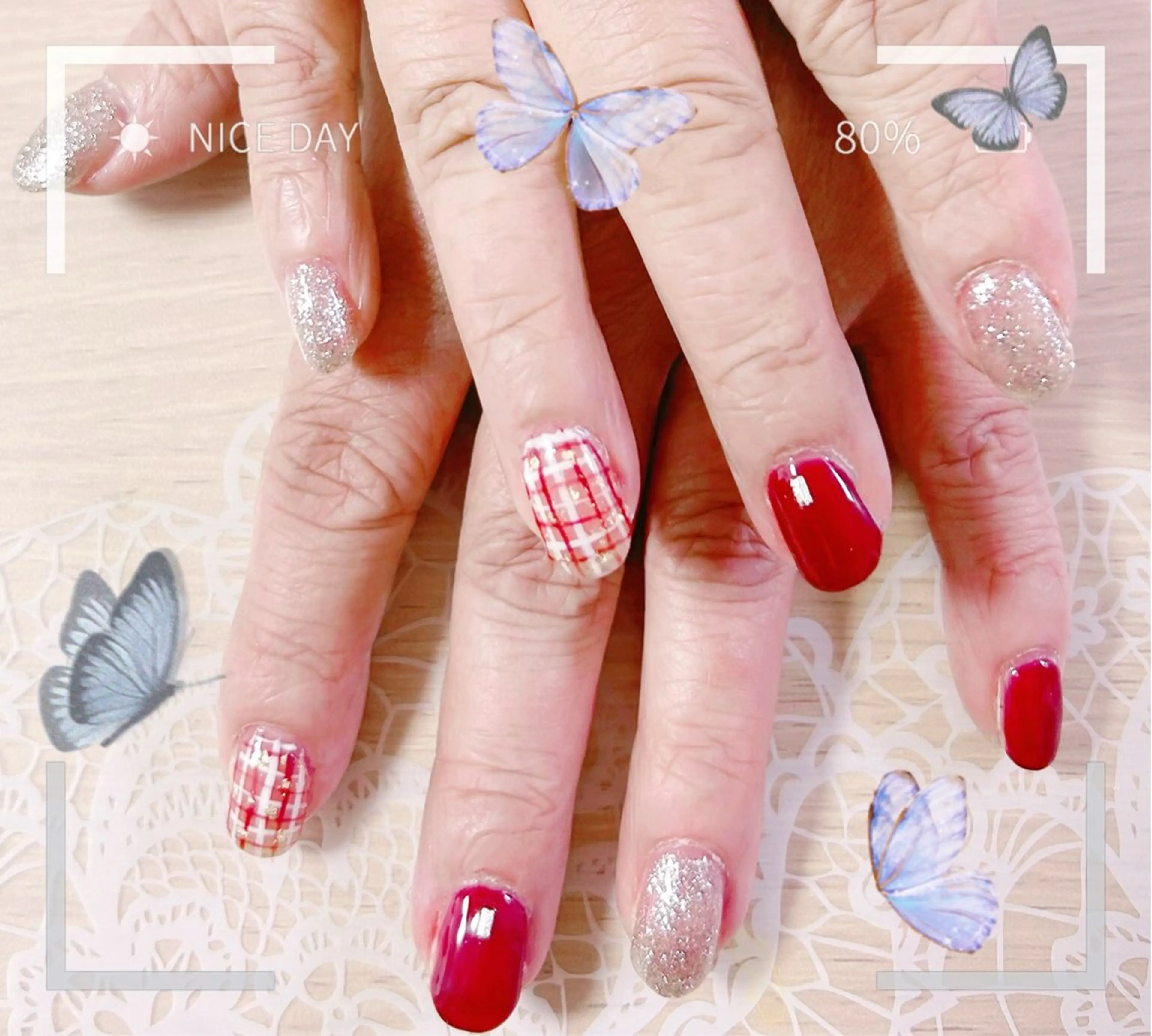 ネイル トモエ ちゃんのネイルデザイン