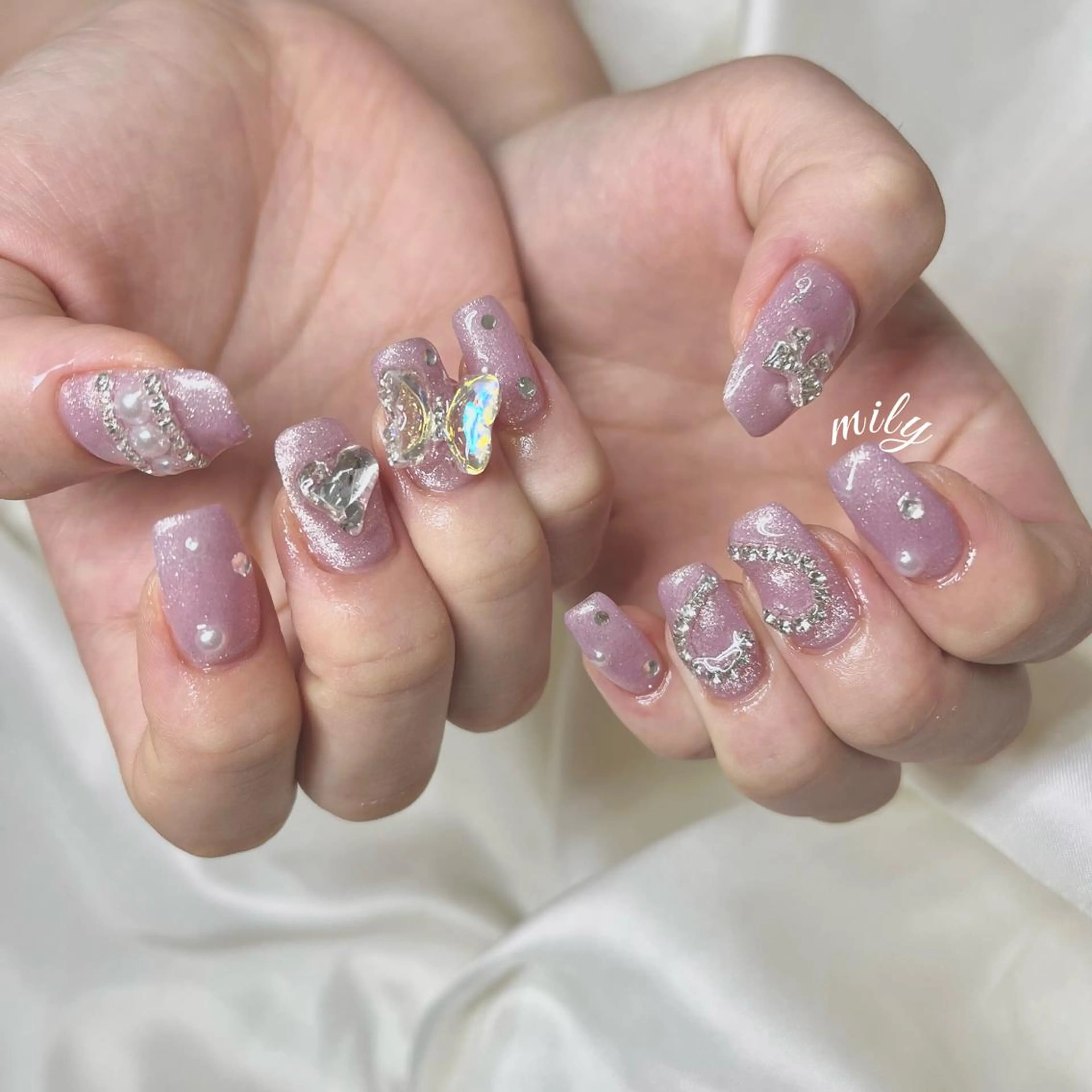 ネイル mily_harajuku所属・韓国ネイル☁️ haruna🌛のネイルデザイン