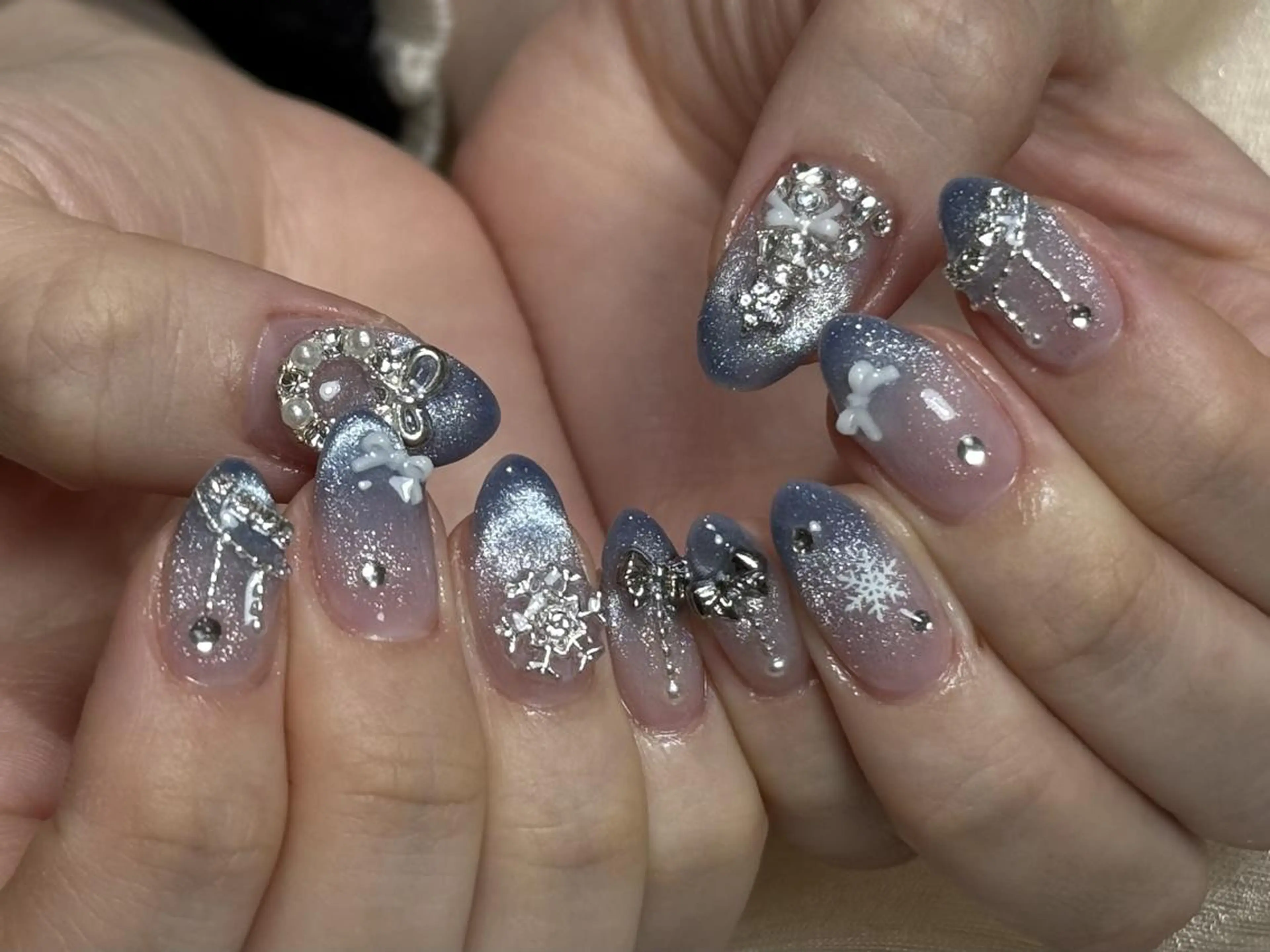 ネイル ハンドネイル ハンドケア リ サのネイルデザイン