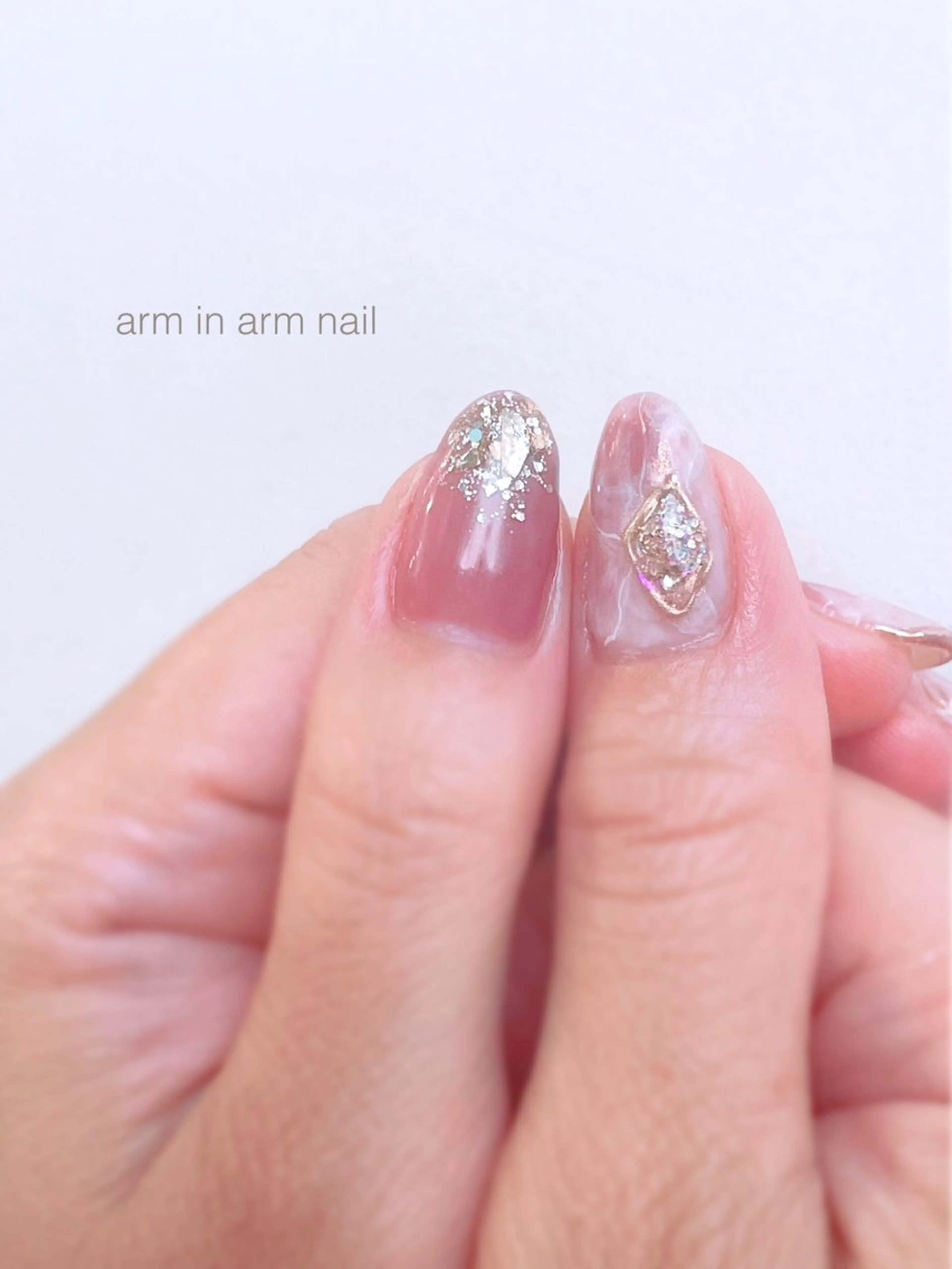 ネイル arm in arm ︎✿Yamamotoのマツエク・マツパデザイン