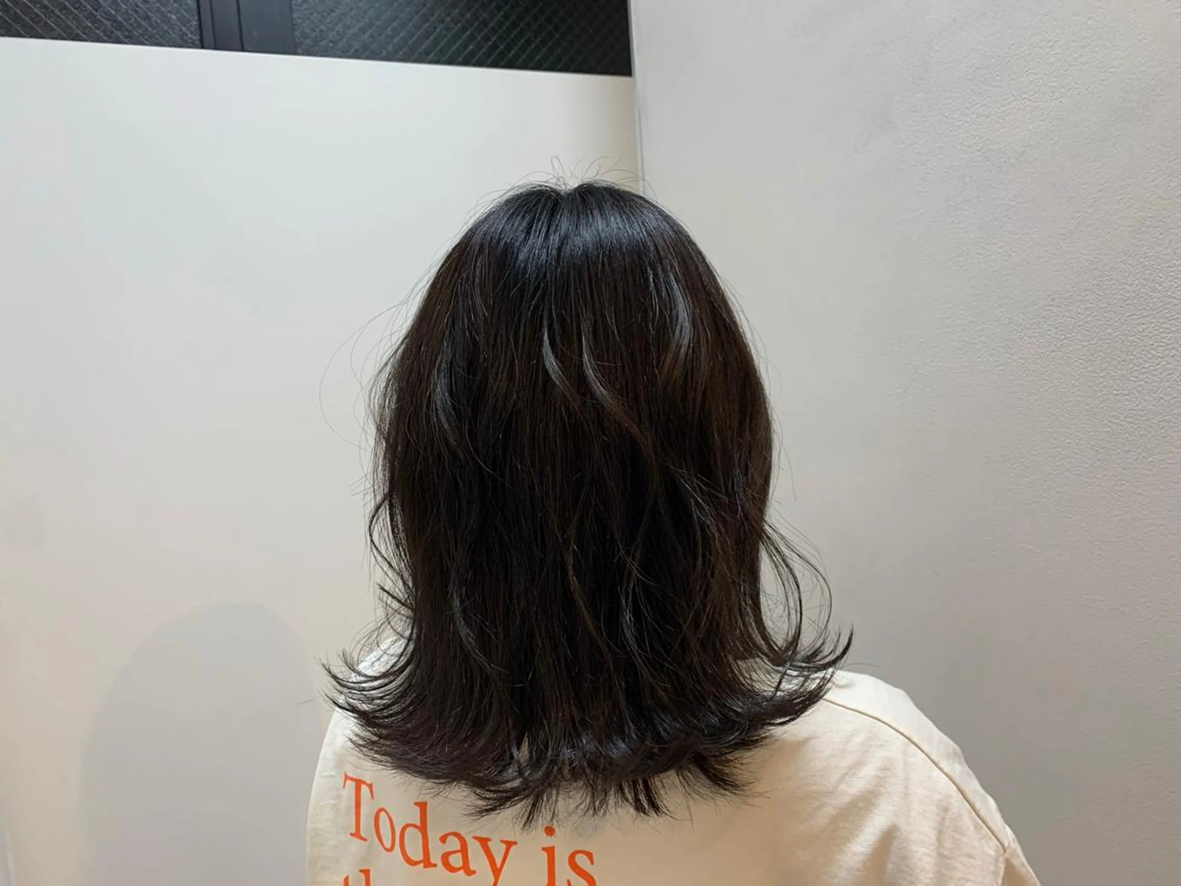 ミディアム カラー よしのり genieeのヘアスタイル