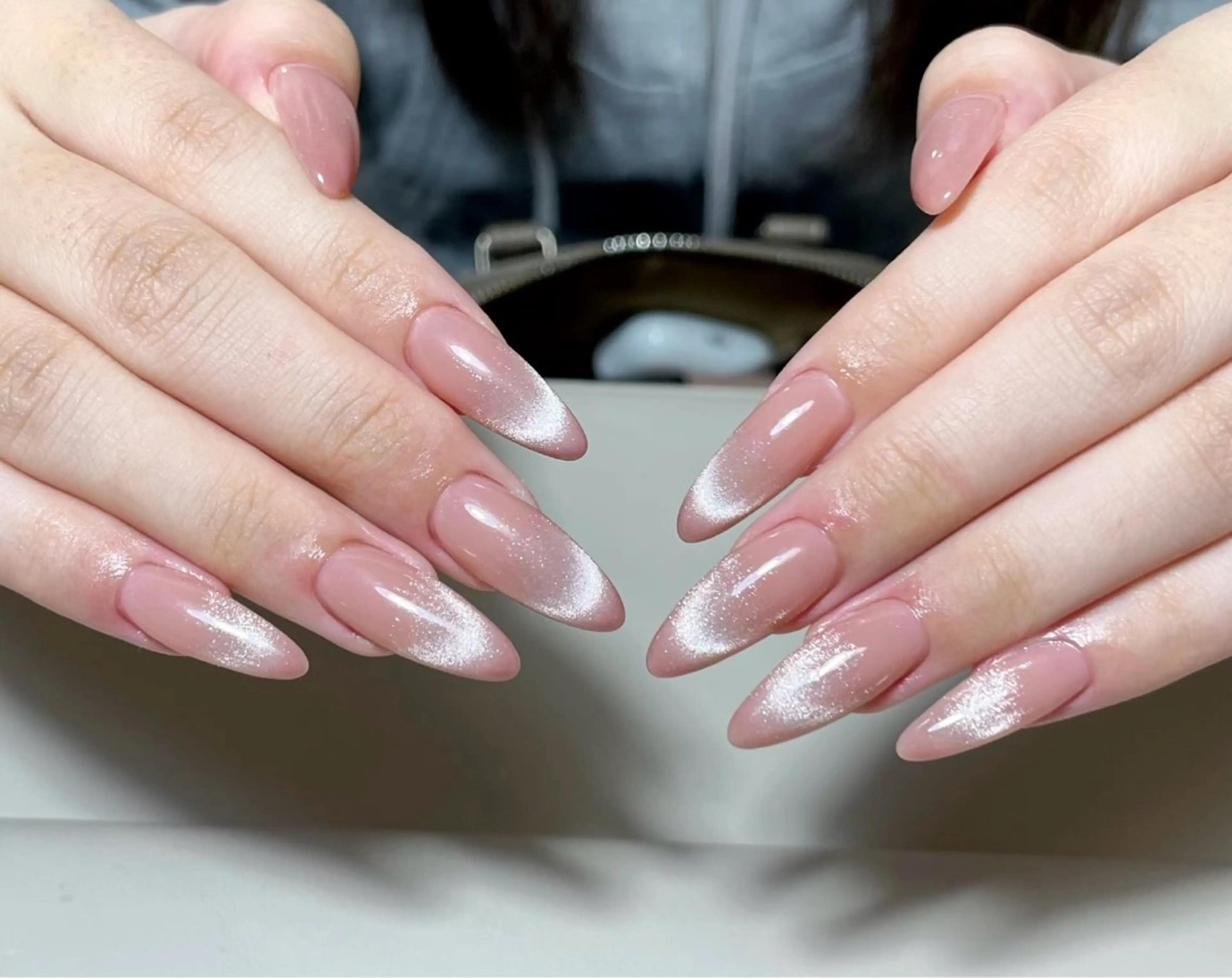 ネイル オーロラネイル ブルー チークネイル フットネイル フレンチネイル ハンドネイル ╹◡╹Mimoミモ Eye&Nailのマツエク・マツパデザイン