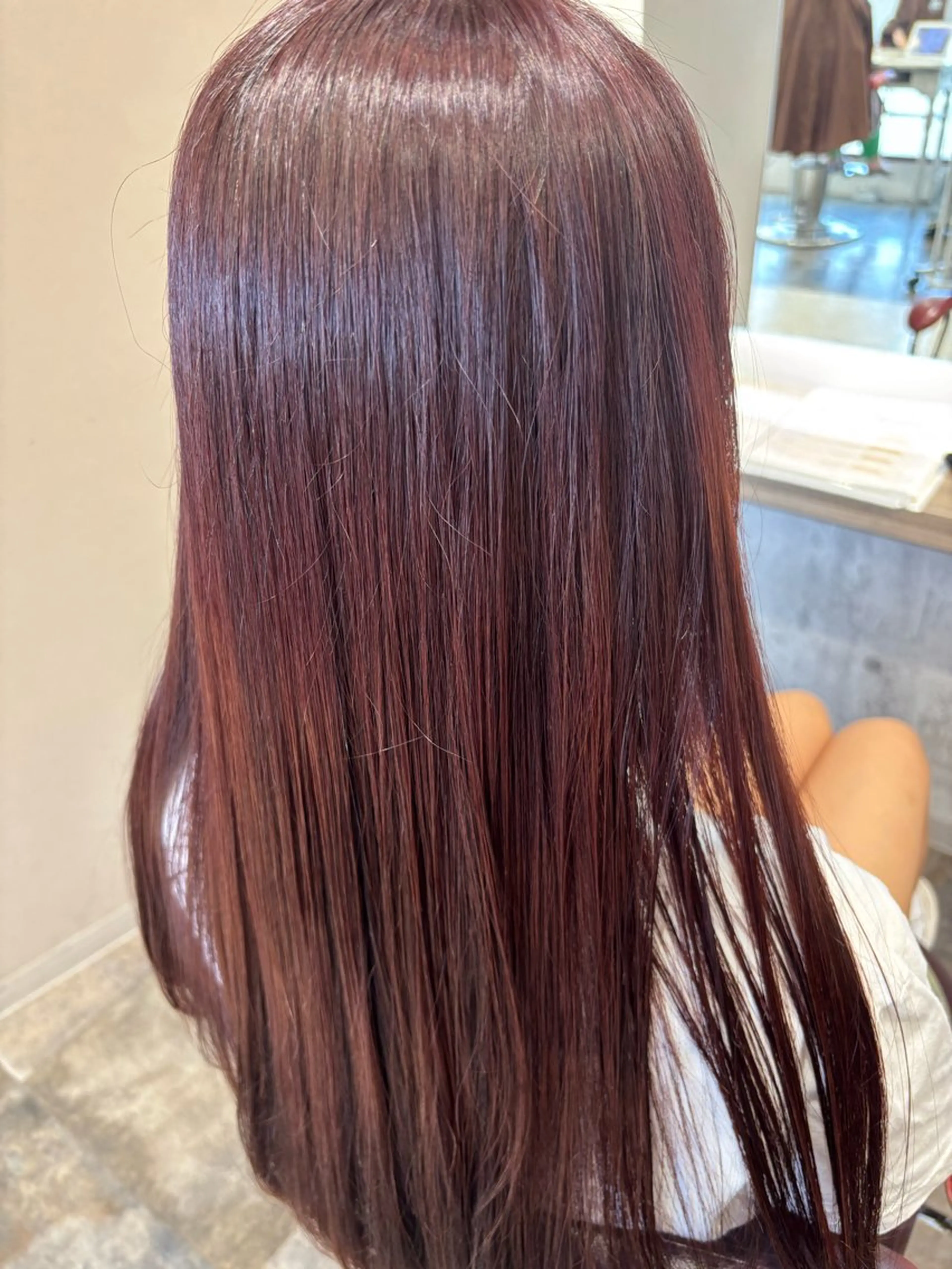 カラー レッドカラー 永山 空和のヘアスタイル