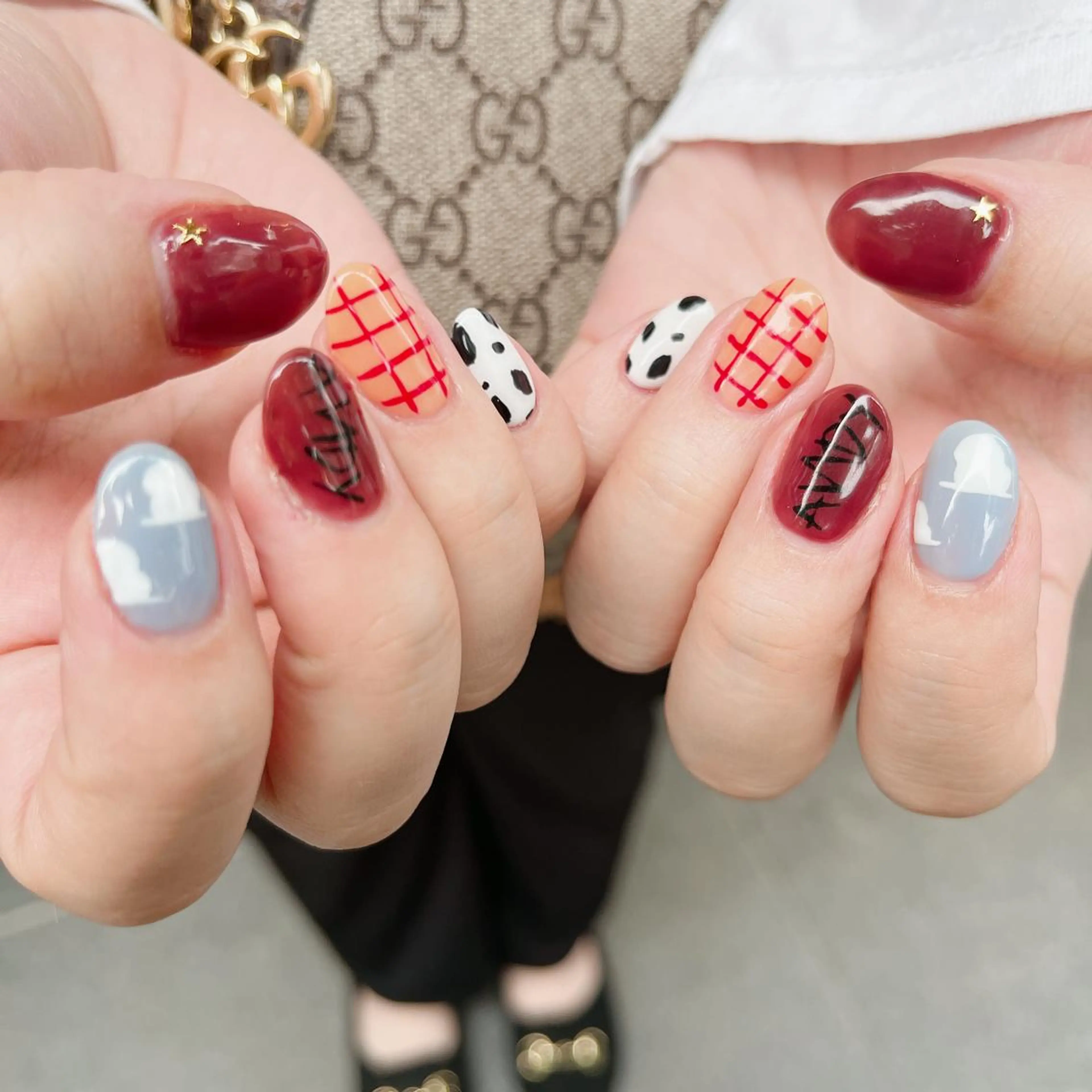 ネイル 関谷 真登佳のネイルデザイン