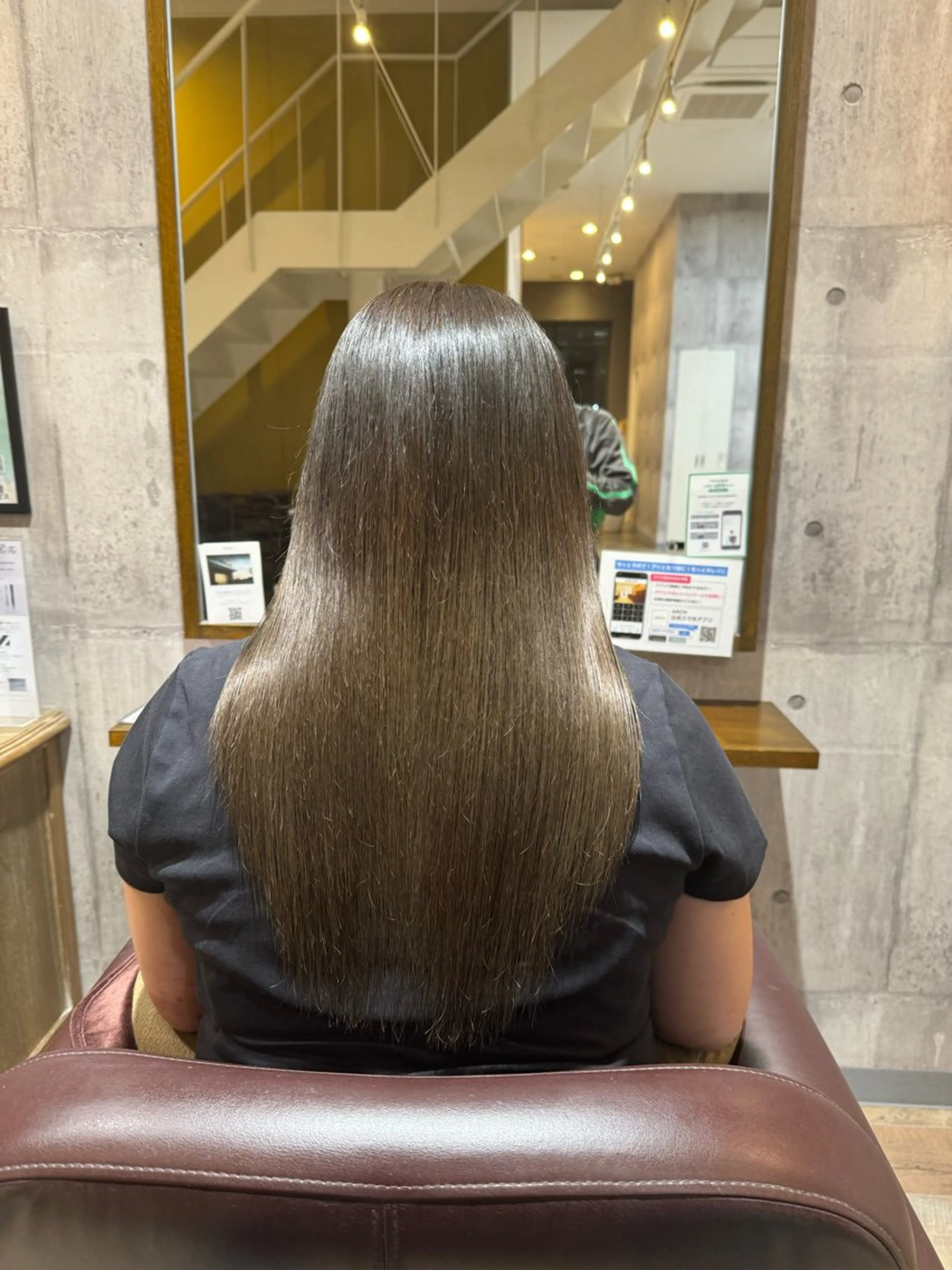 セミロング ヘアカラー トリートメント 🔅透明感カラー切田 はじめ🔆のヘアスタイル