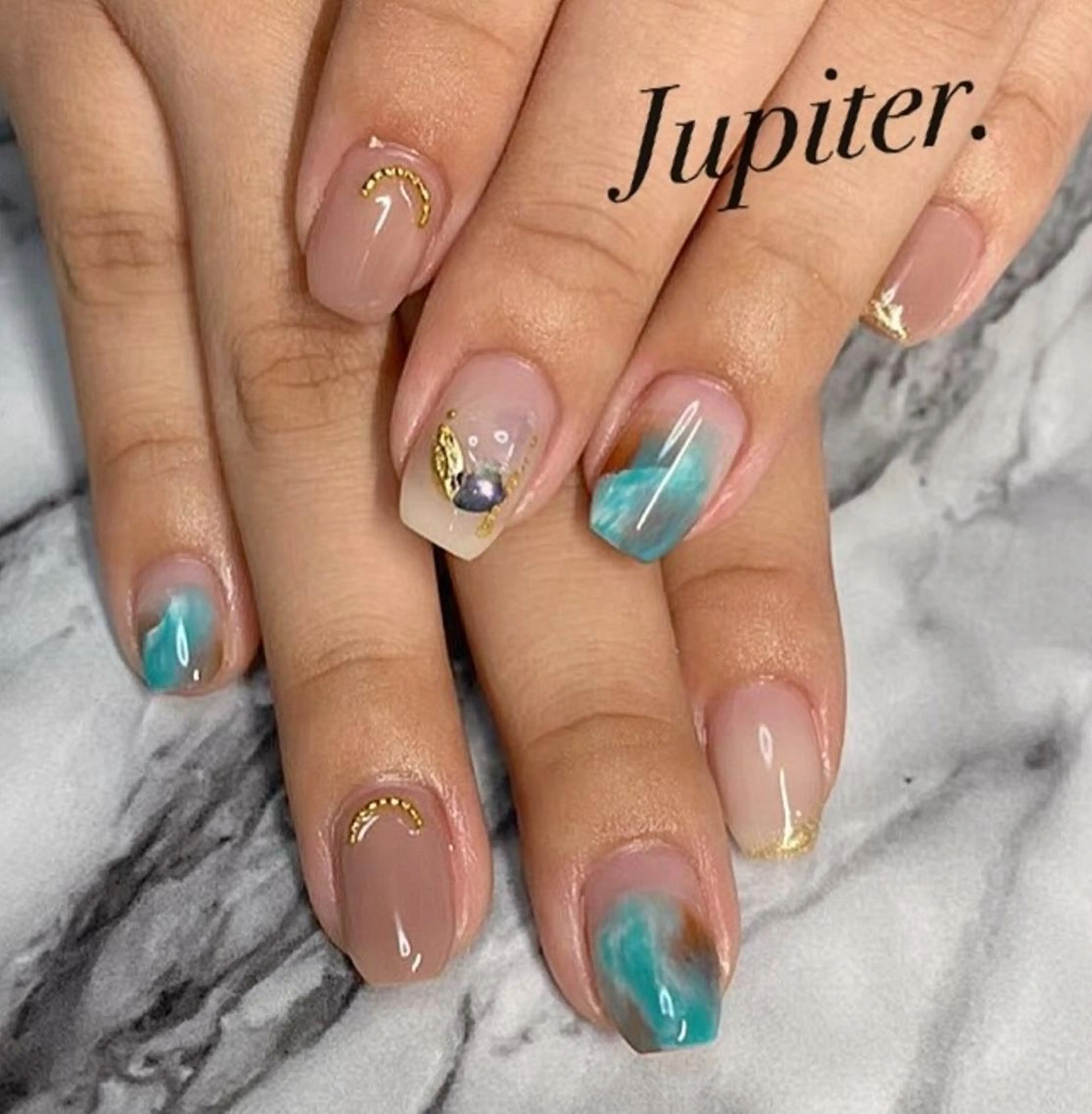 ネイル ハンドネイル PrivateSalon Jupiter所属・Jupiter .のネイルデザイン