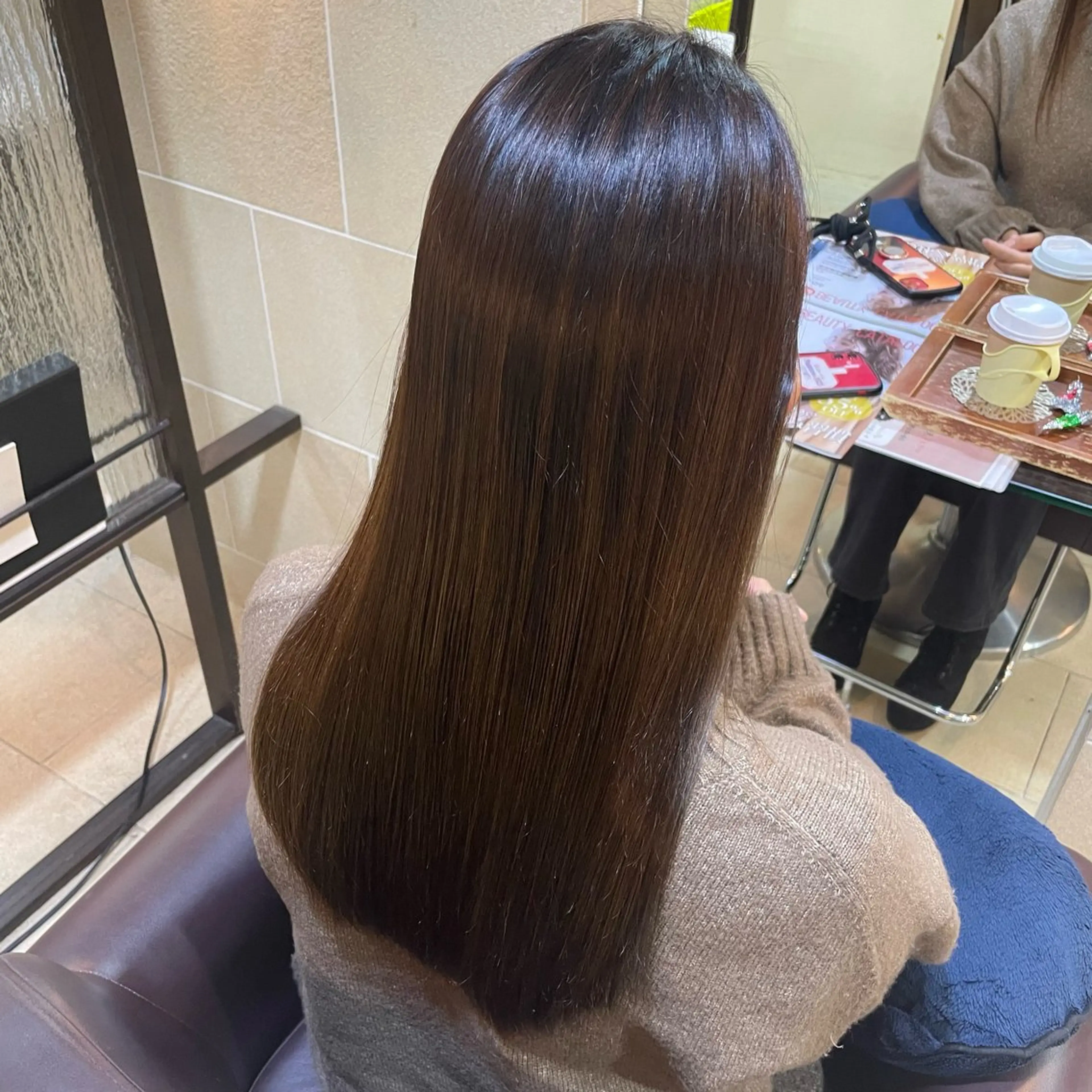 カラー 永井 若菜のヘアスタイル