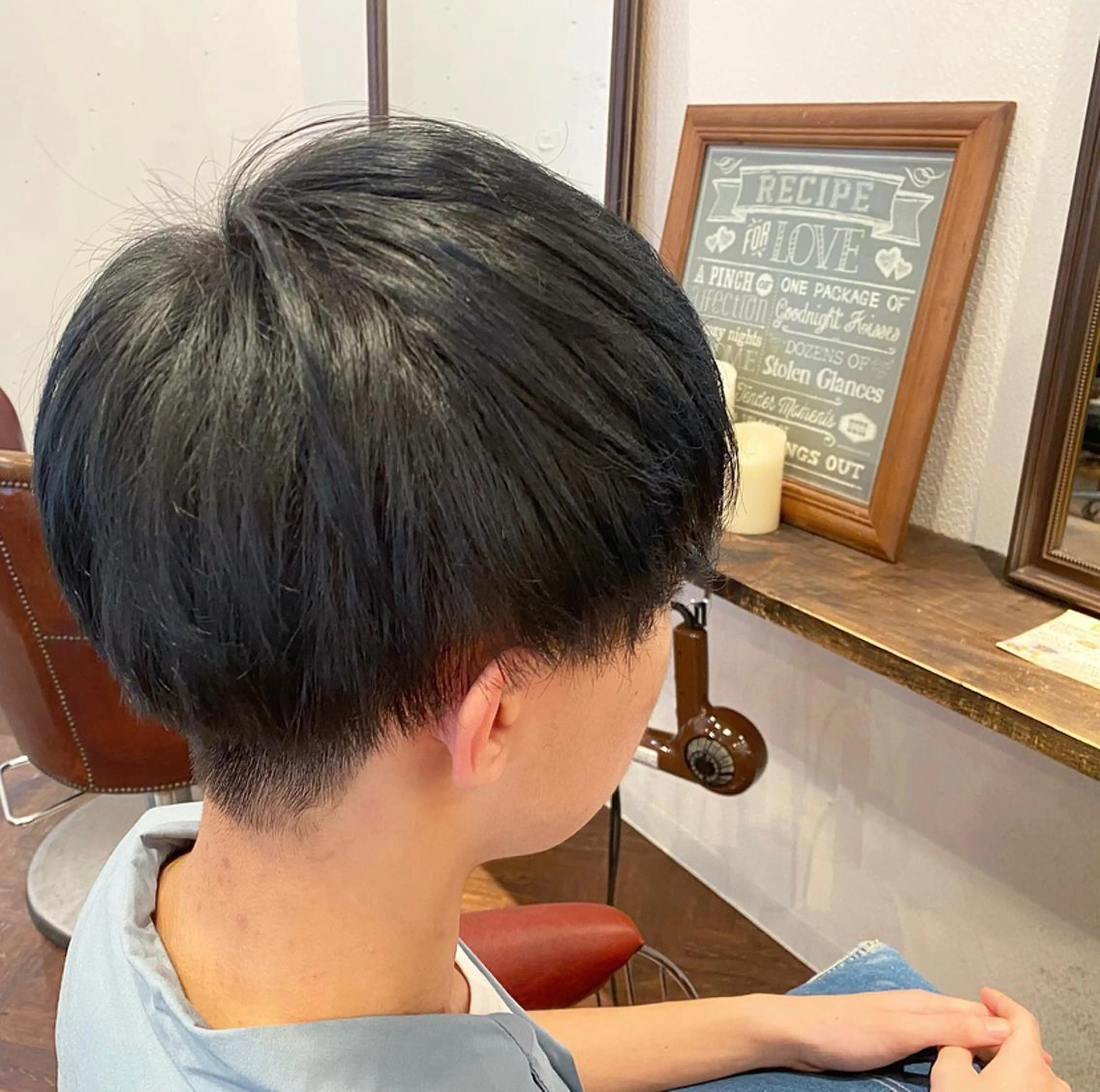 ショート カラー ブリーチ ブルーカラー ブルーグレー ブルーグレージュ グレージュ ヘアカラー 🌈🌸あおき みちる🌟💗のヘアスタイル