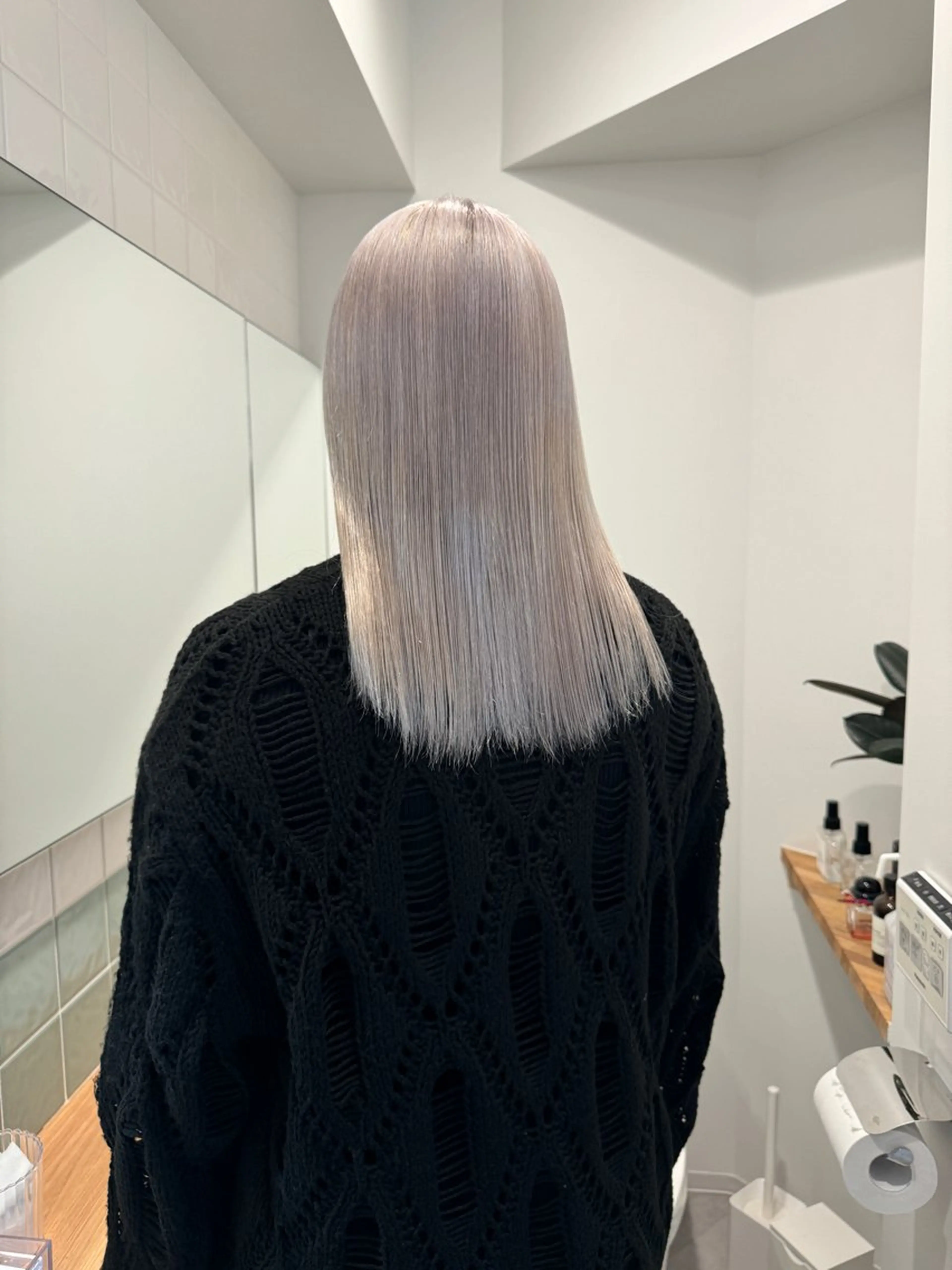 セミロング カラー laff 新宿所属・ボブ/ケアパーマ/ レイヤー/縮毛矯正のヘアスタイル